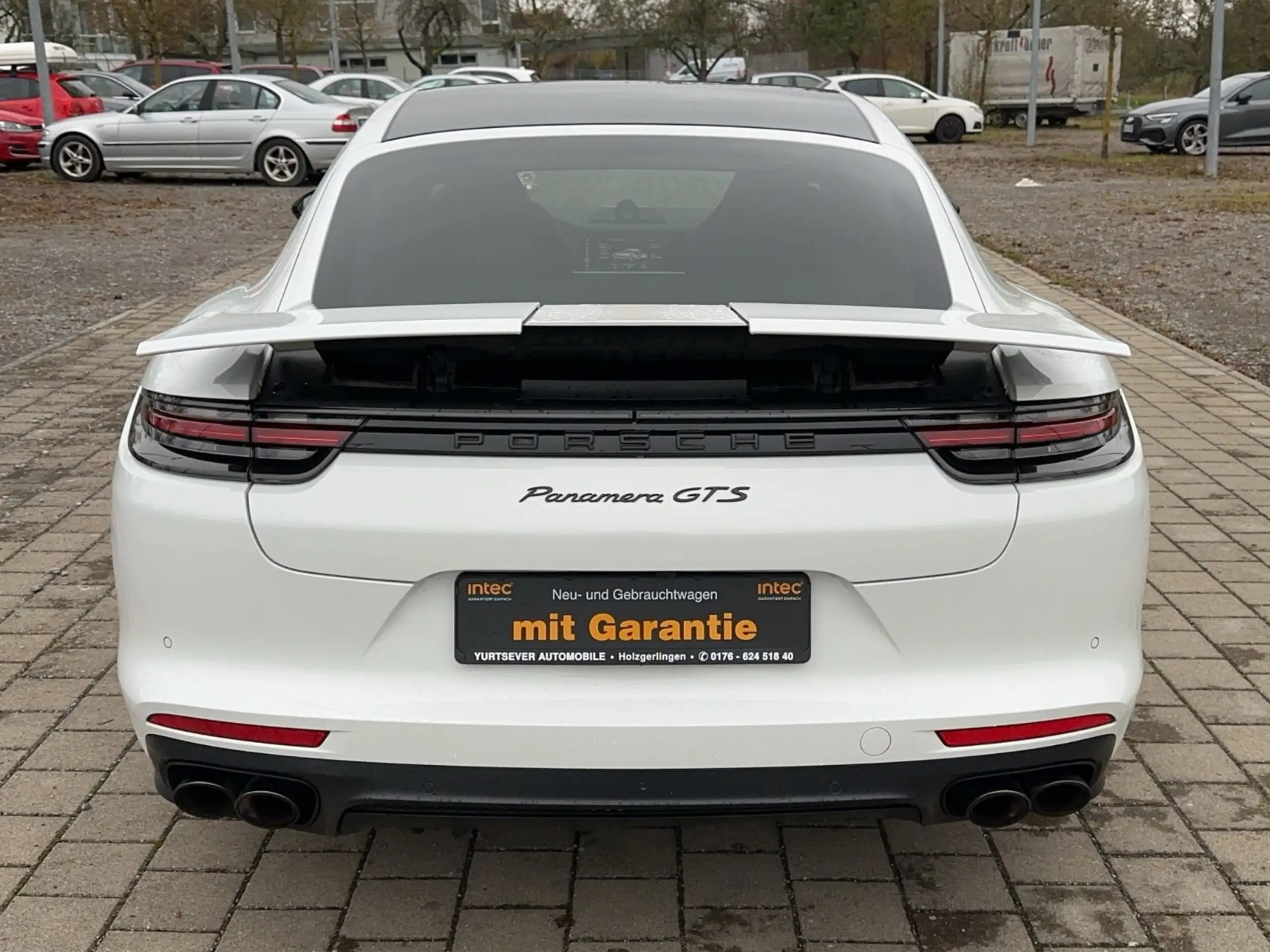 Porsche - Panamera