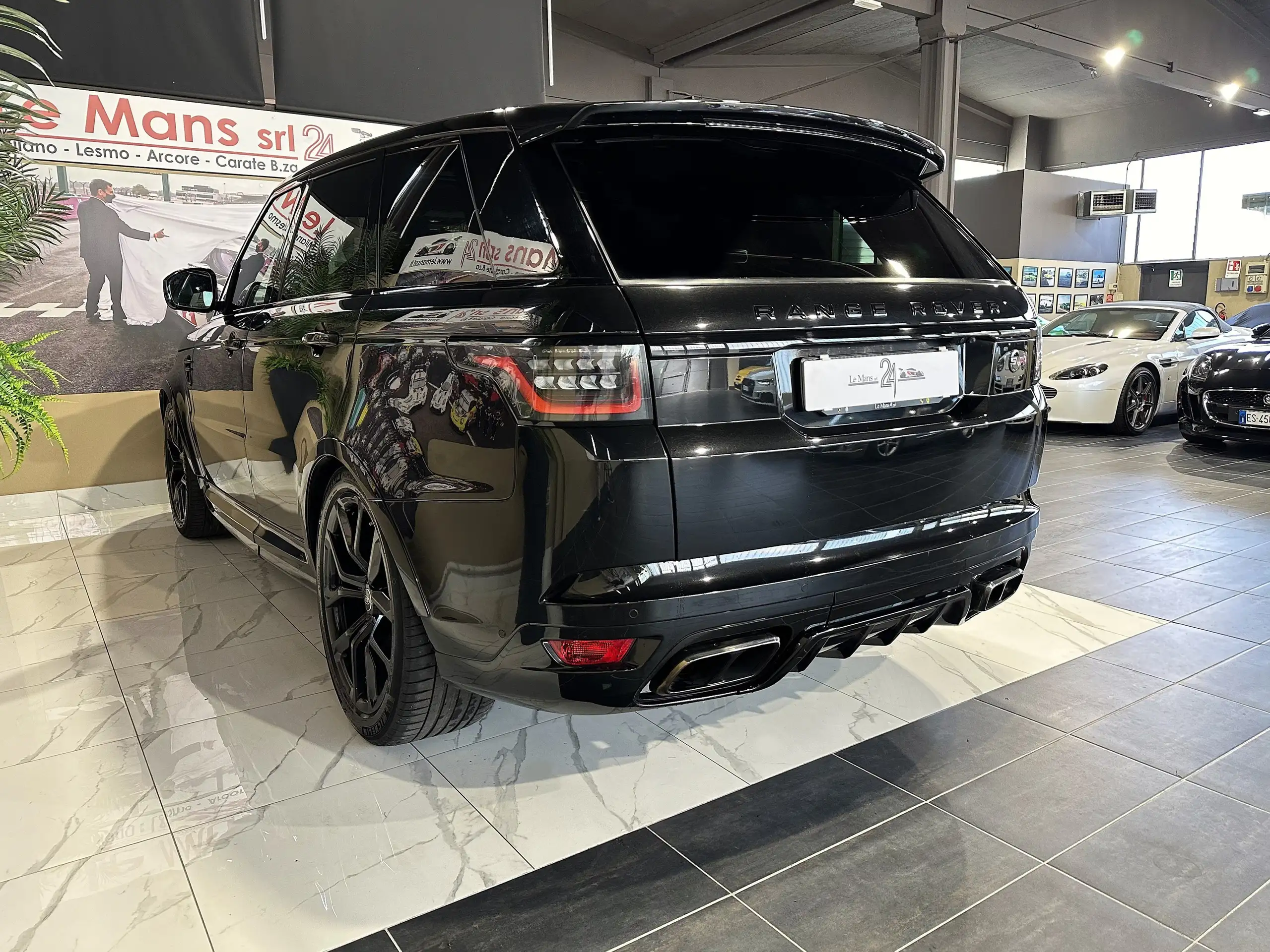 Land Rover - Range Rover Sport