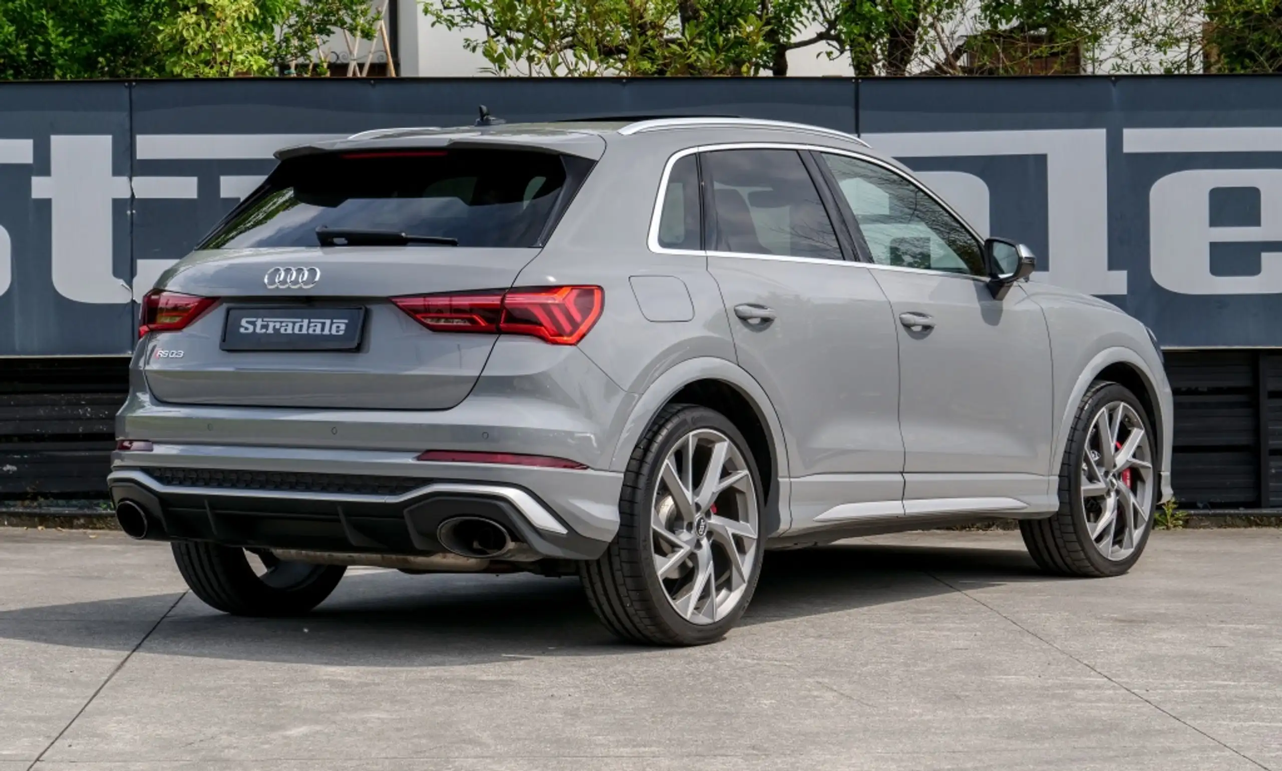 Audi - RS Q3