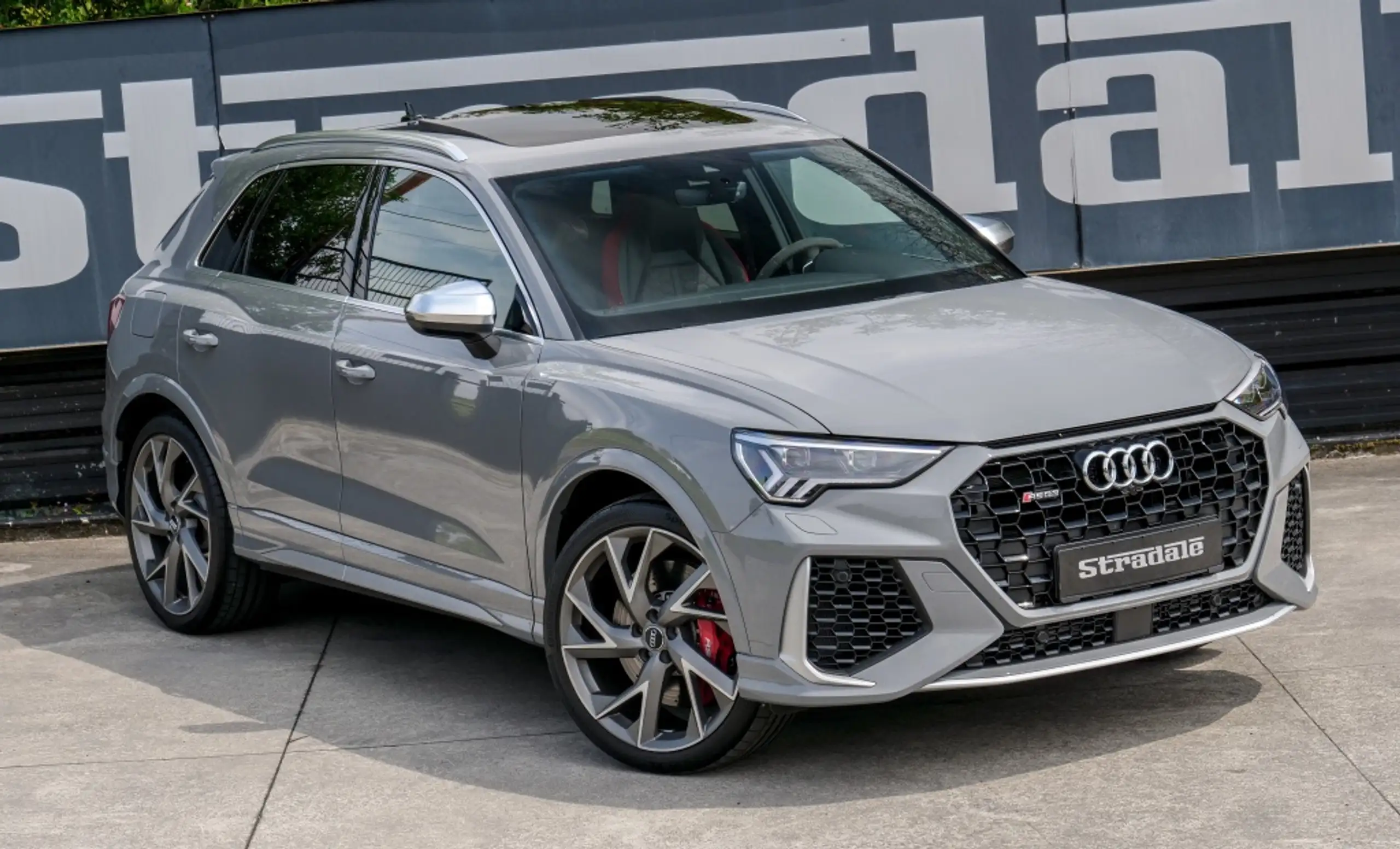 Audi - RS Q3