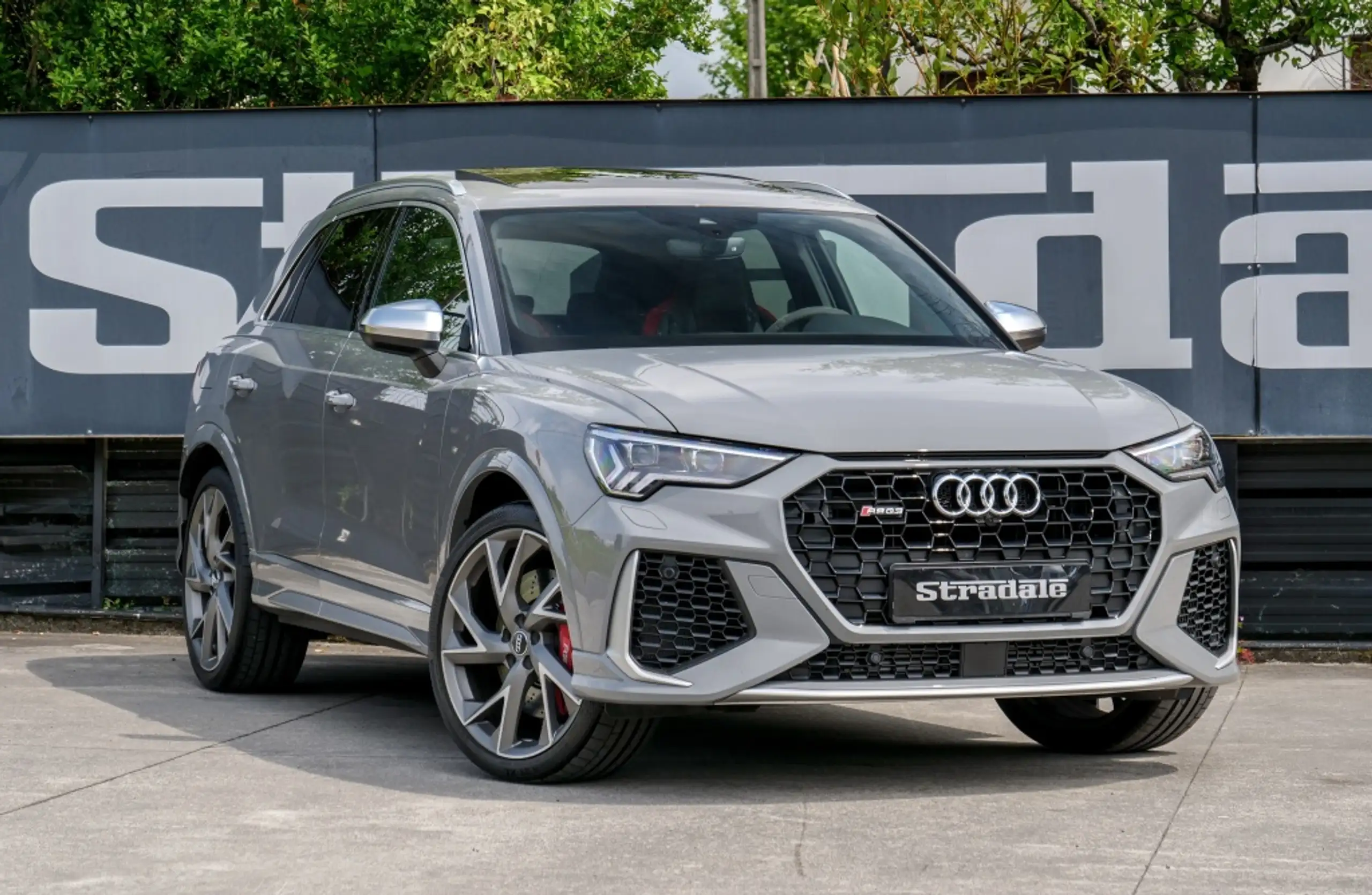 Audi - RS Q3