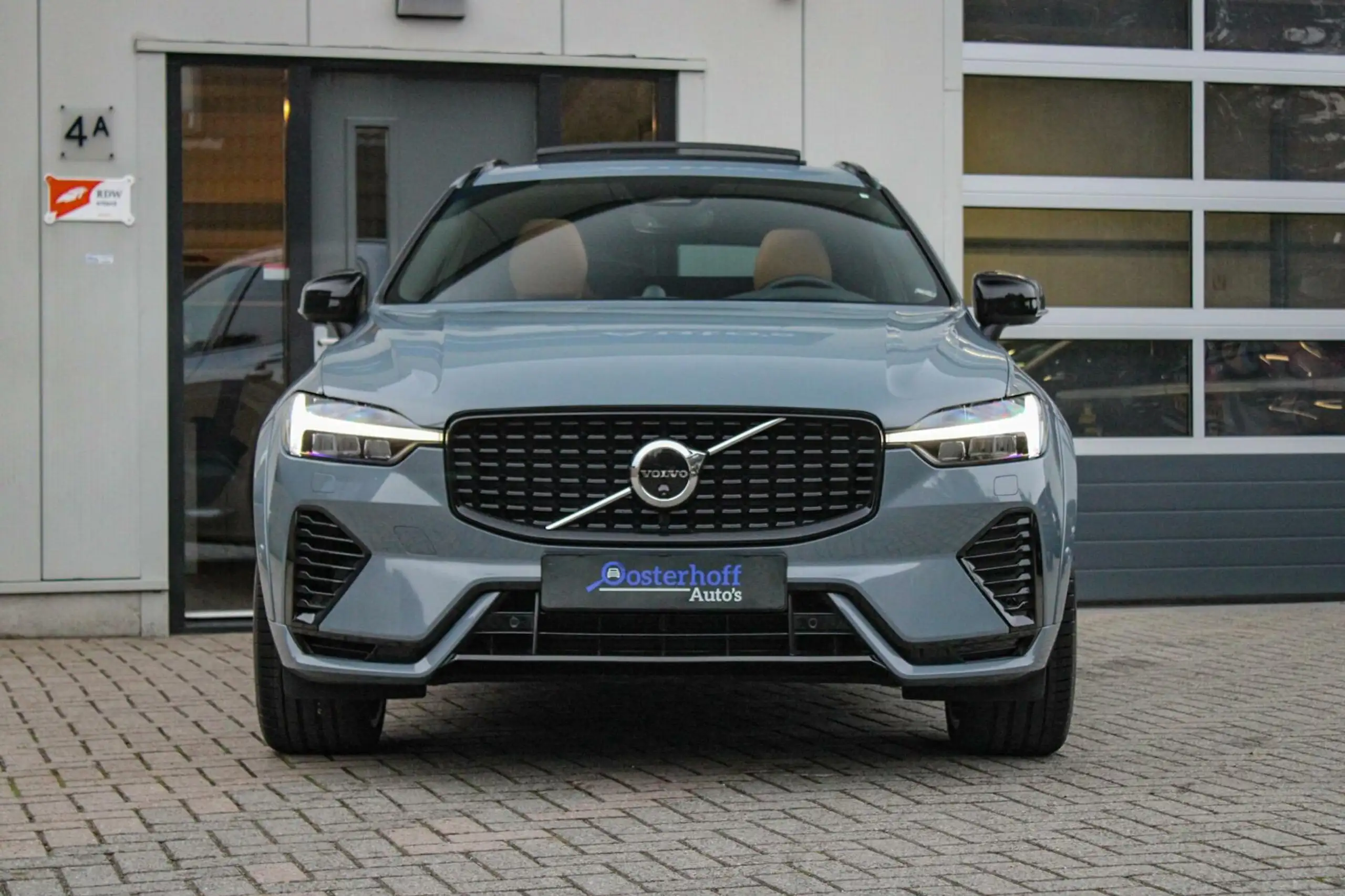 Volvo - XC60