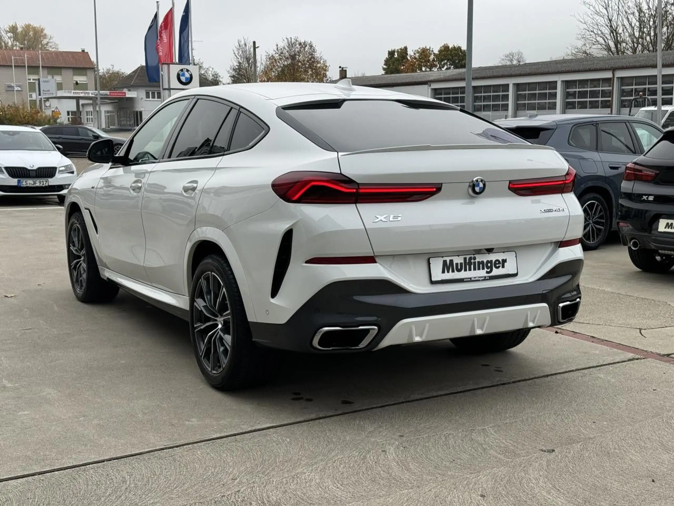 BMW - X6