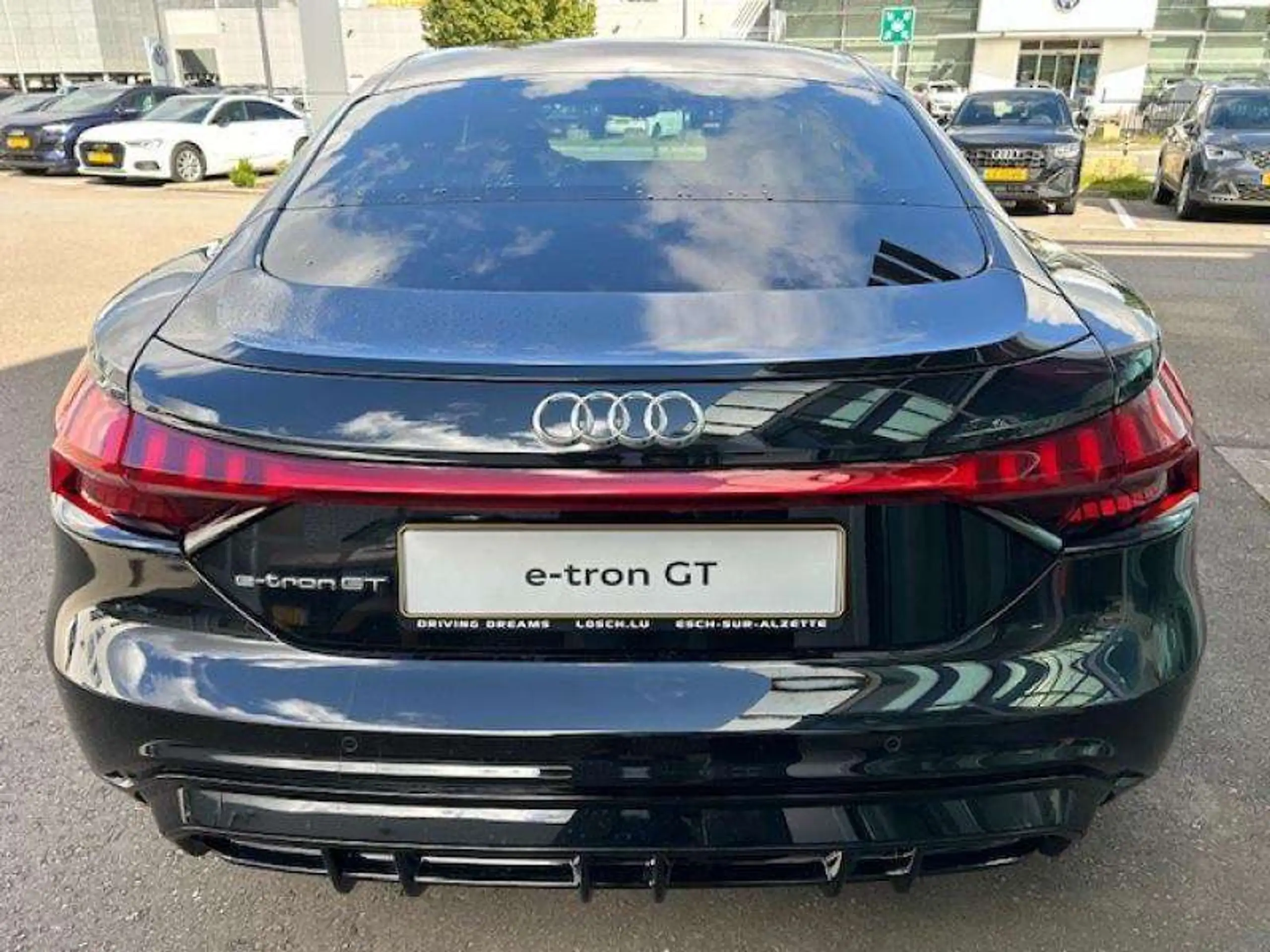 Audi - e-tron GT