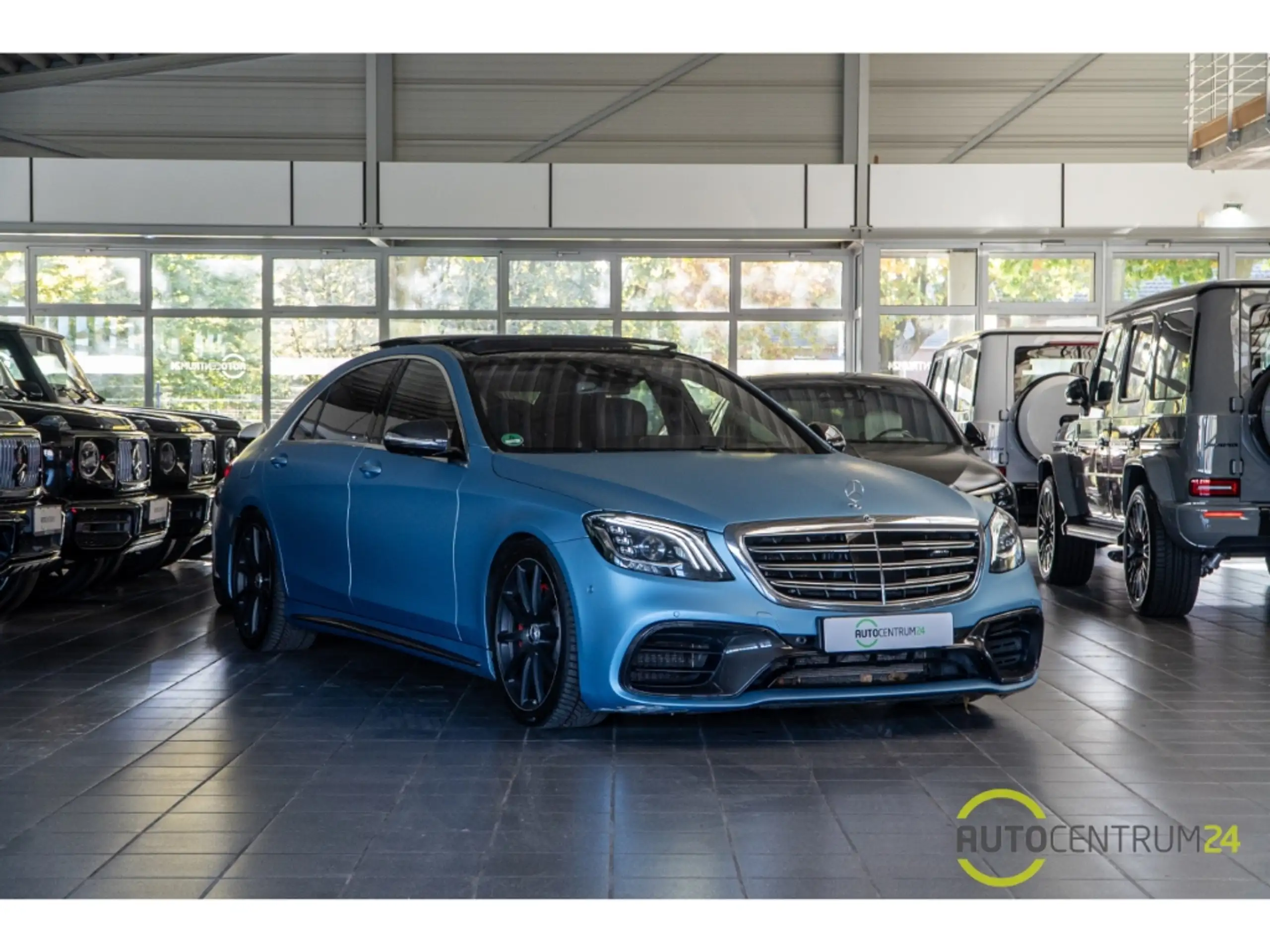 Mercedes-Benz - S 63 AMG