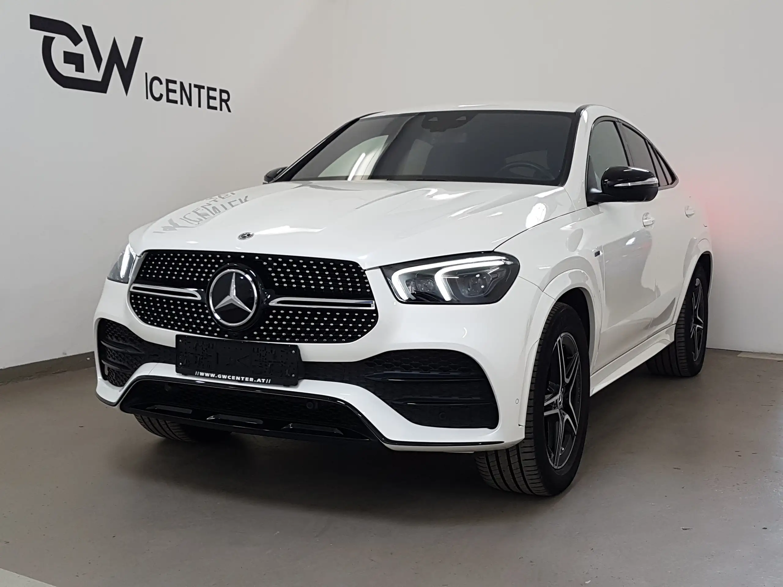 Mercedes-Benz - GLE 350