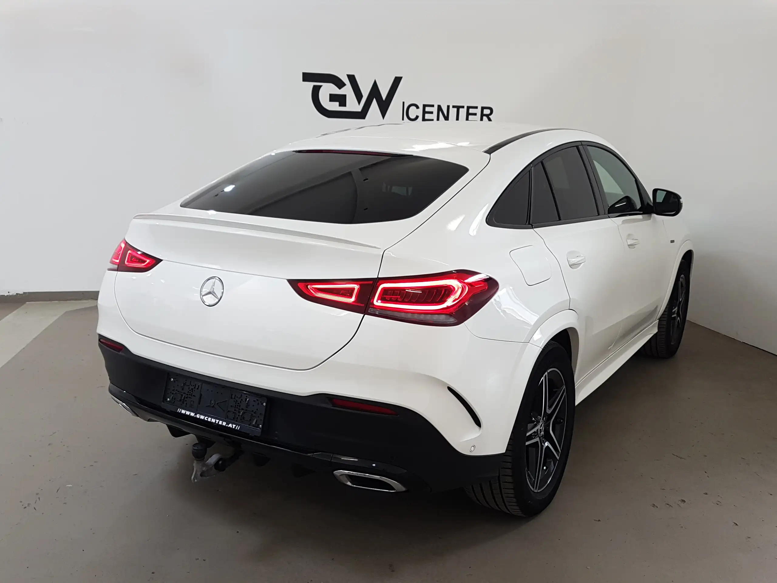 Mercedes-Benz - GLE 350