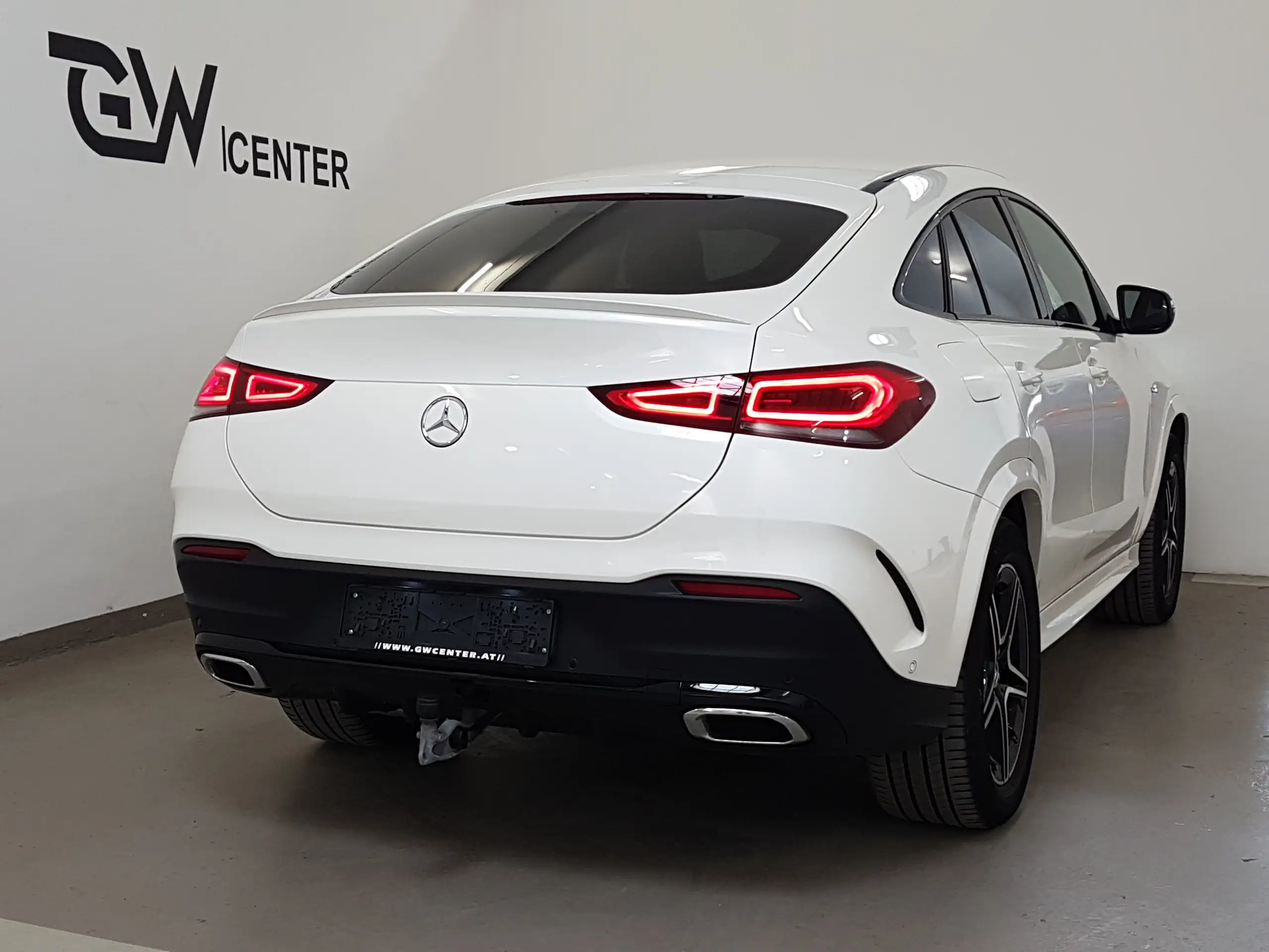 Mercedes-Benz - GLE 350