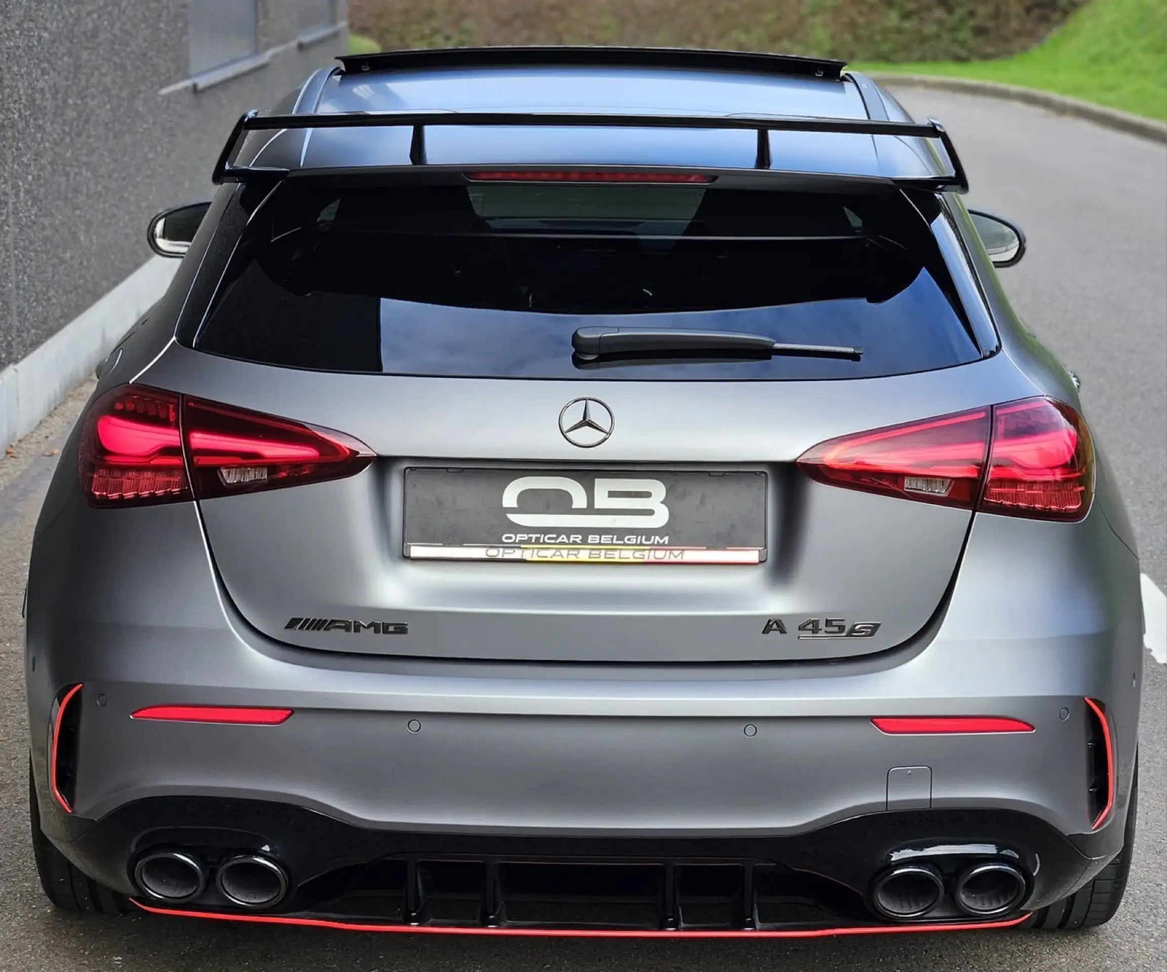 Mercedes-Benz - A 45 AMG