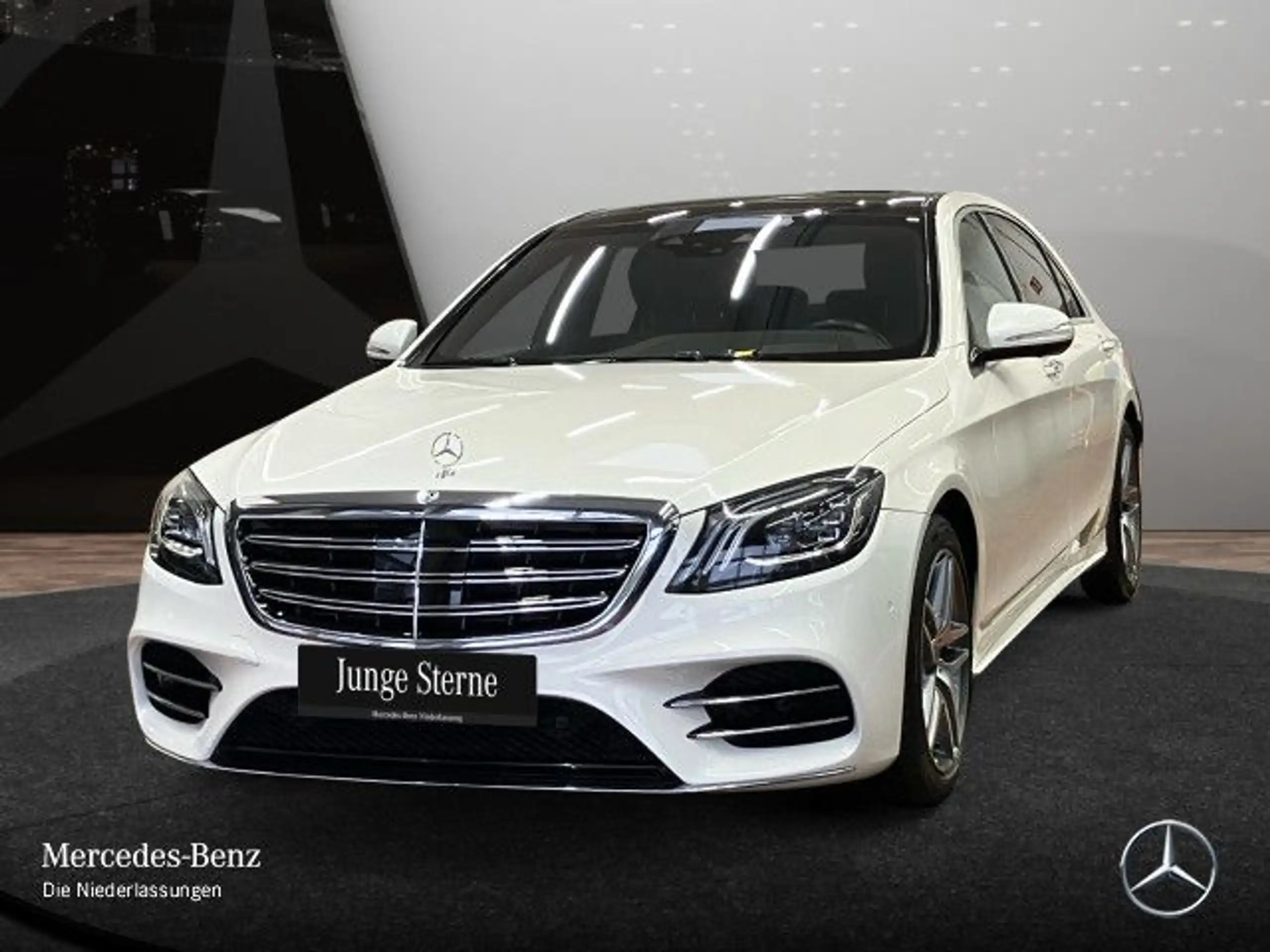 Mercedes-Benz - S 400