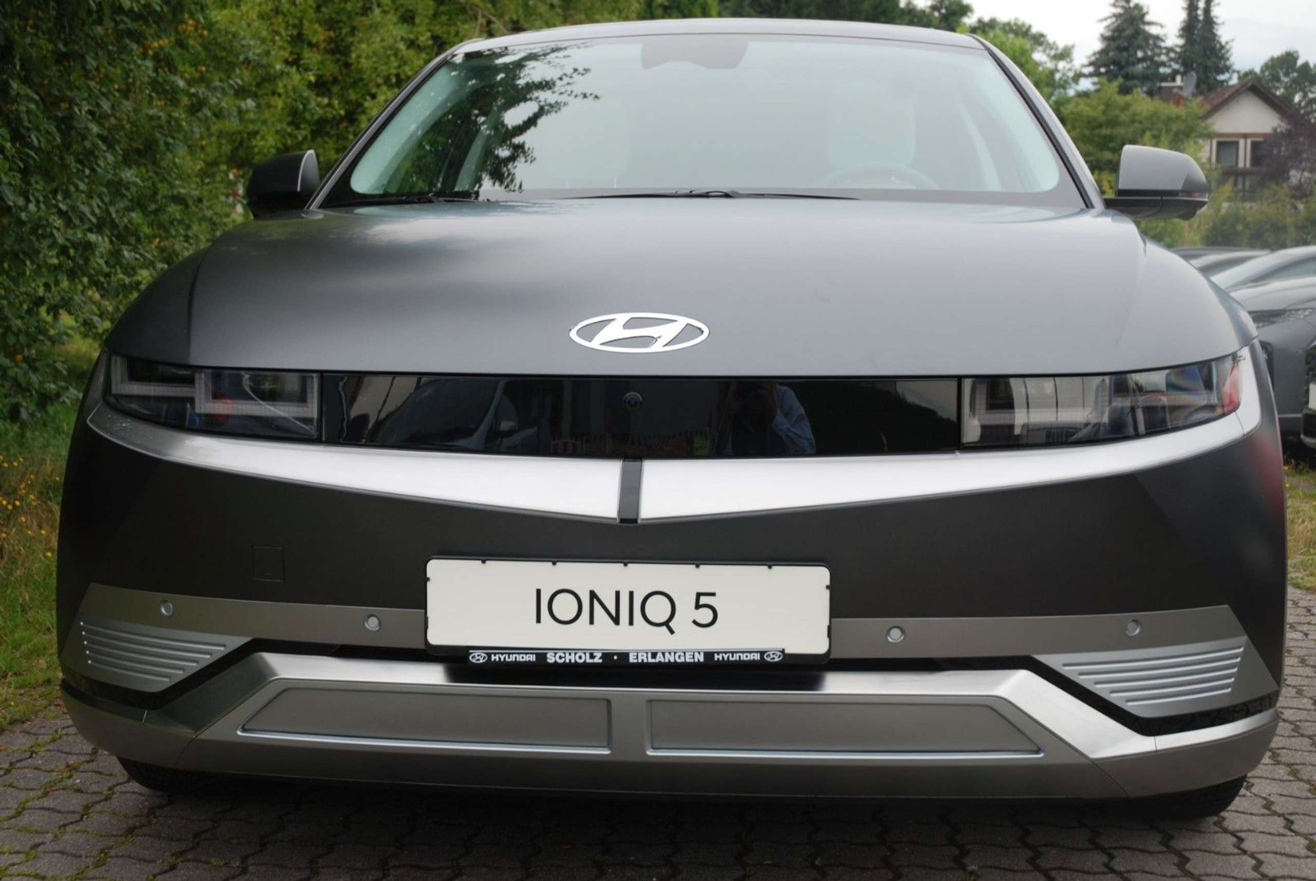 Hyundai - IONIQ 5