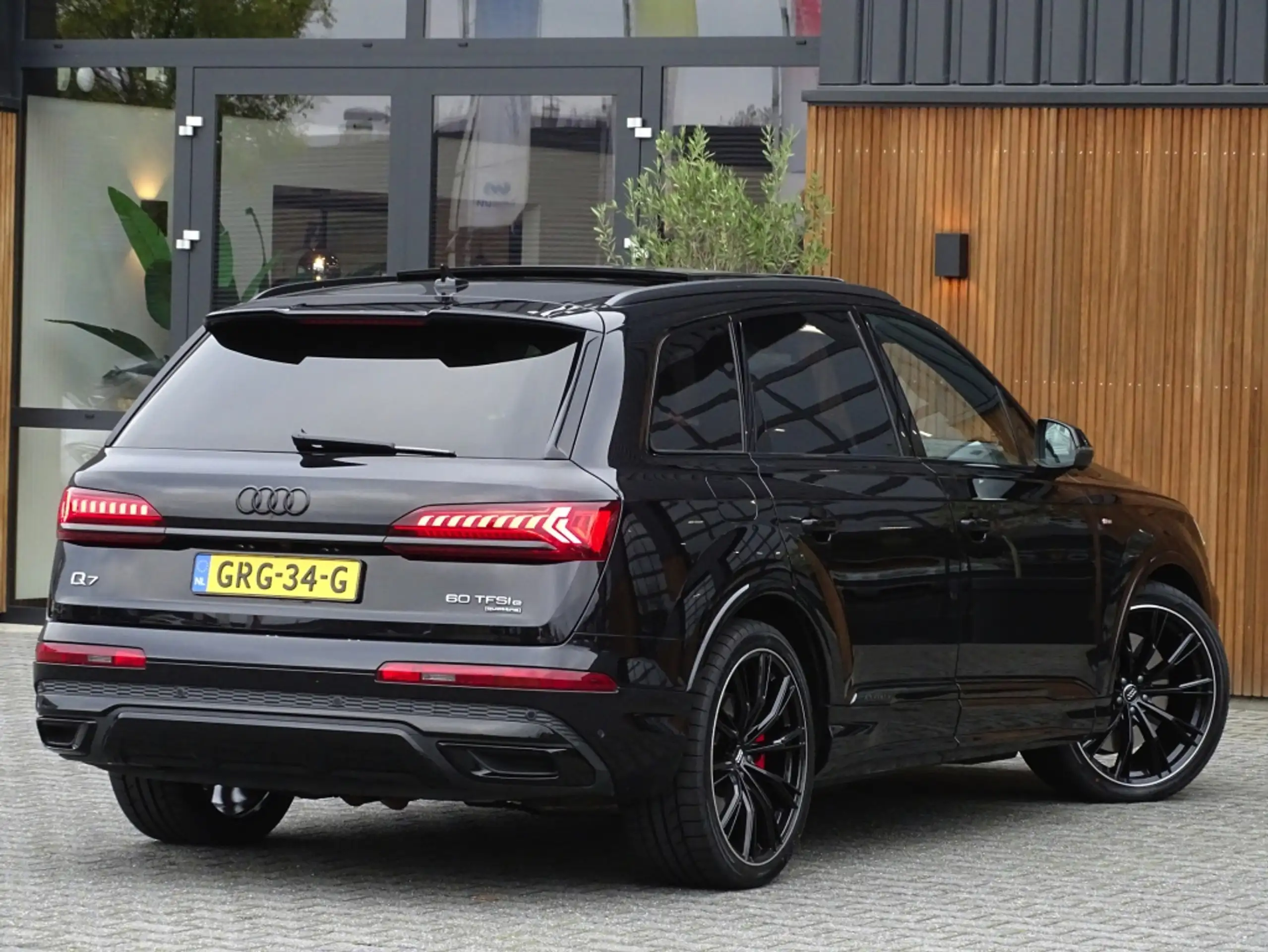 Audi - Q7