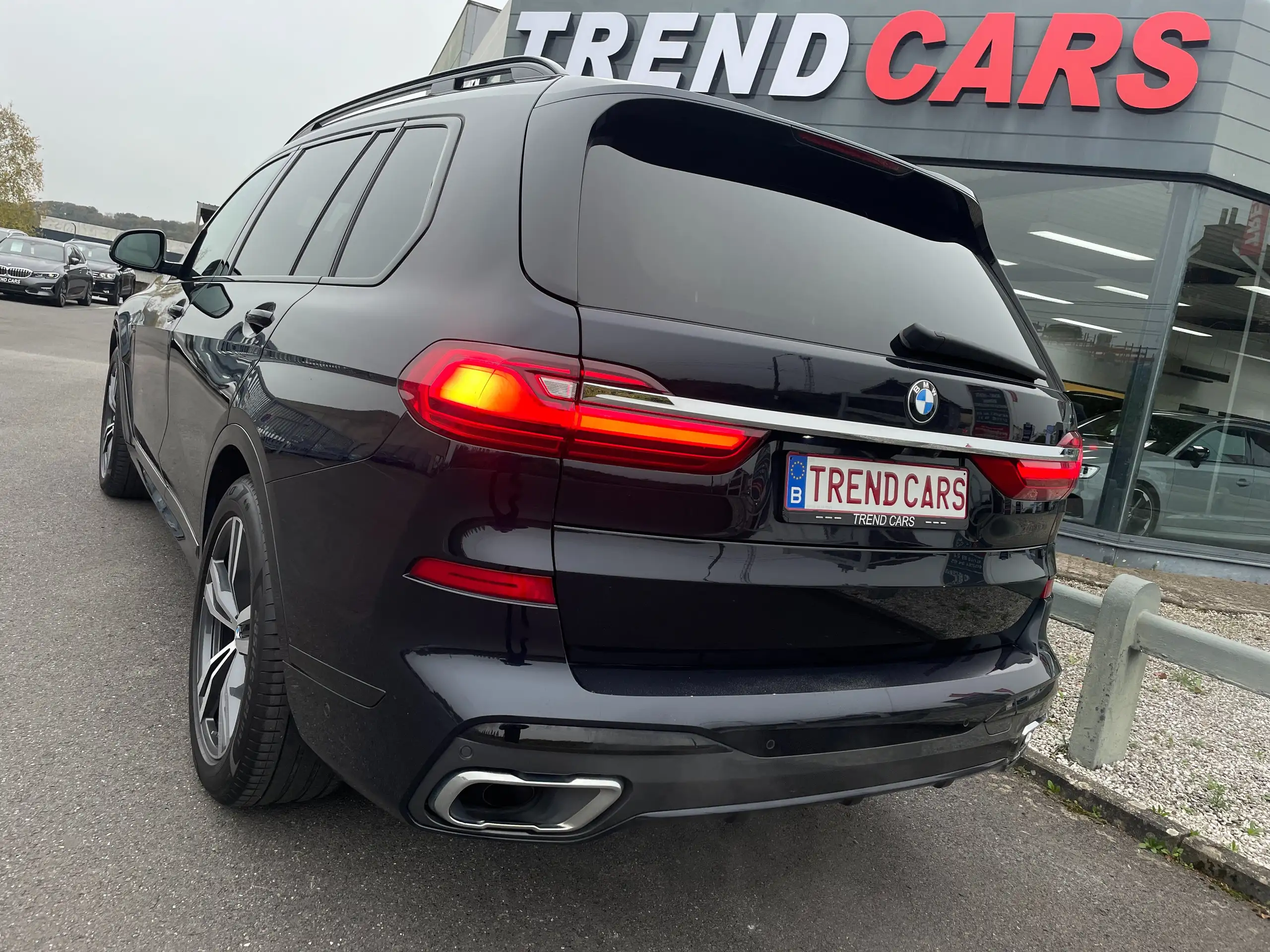 BMW - X7