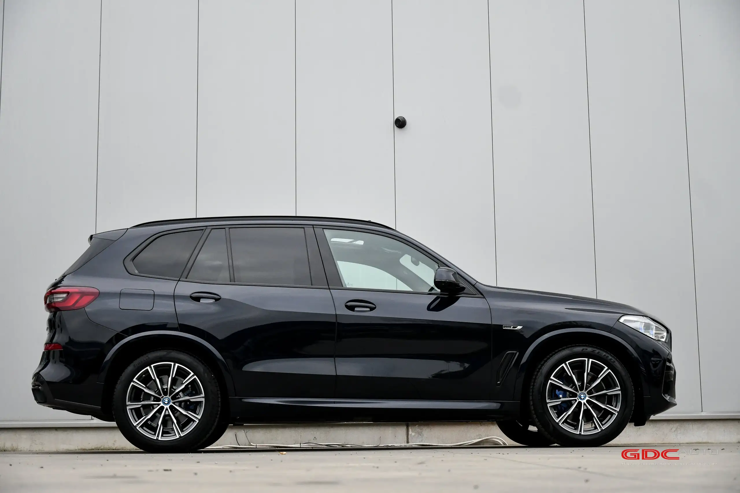 BMW - X5