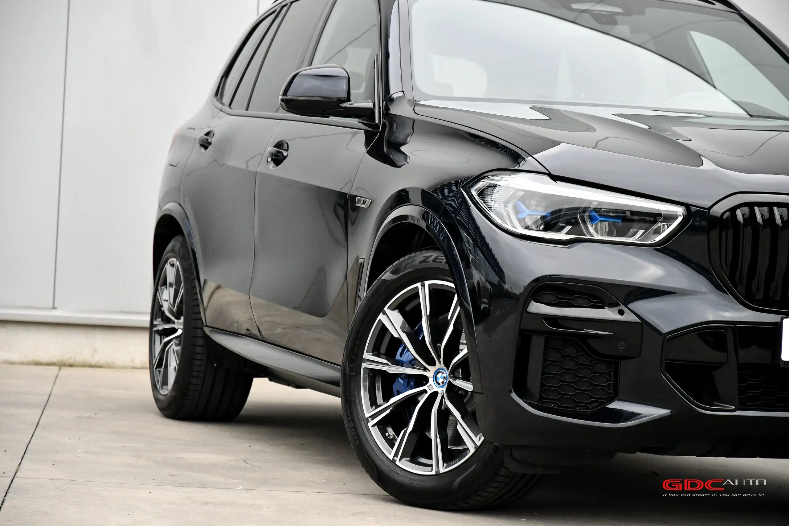 BMW - X5