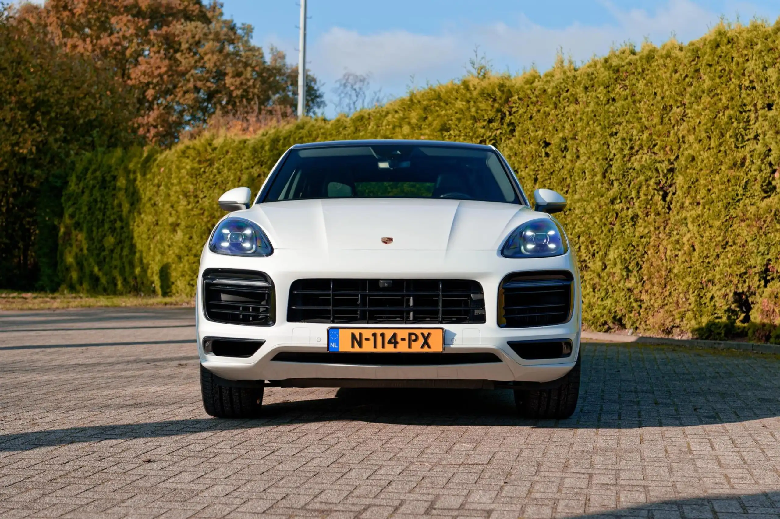 Porsche - Cayenne