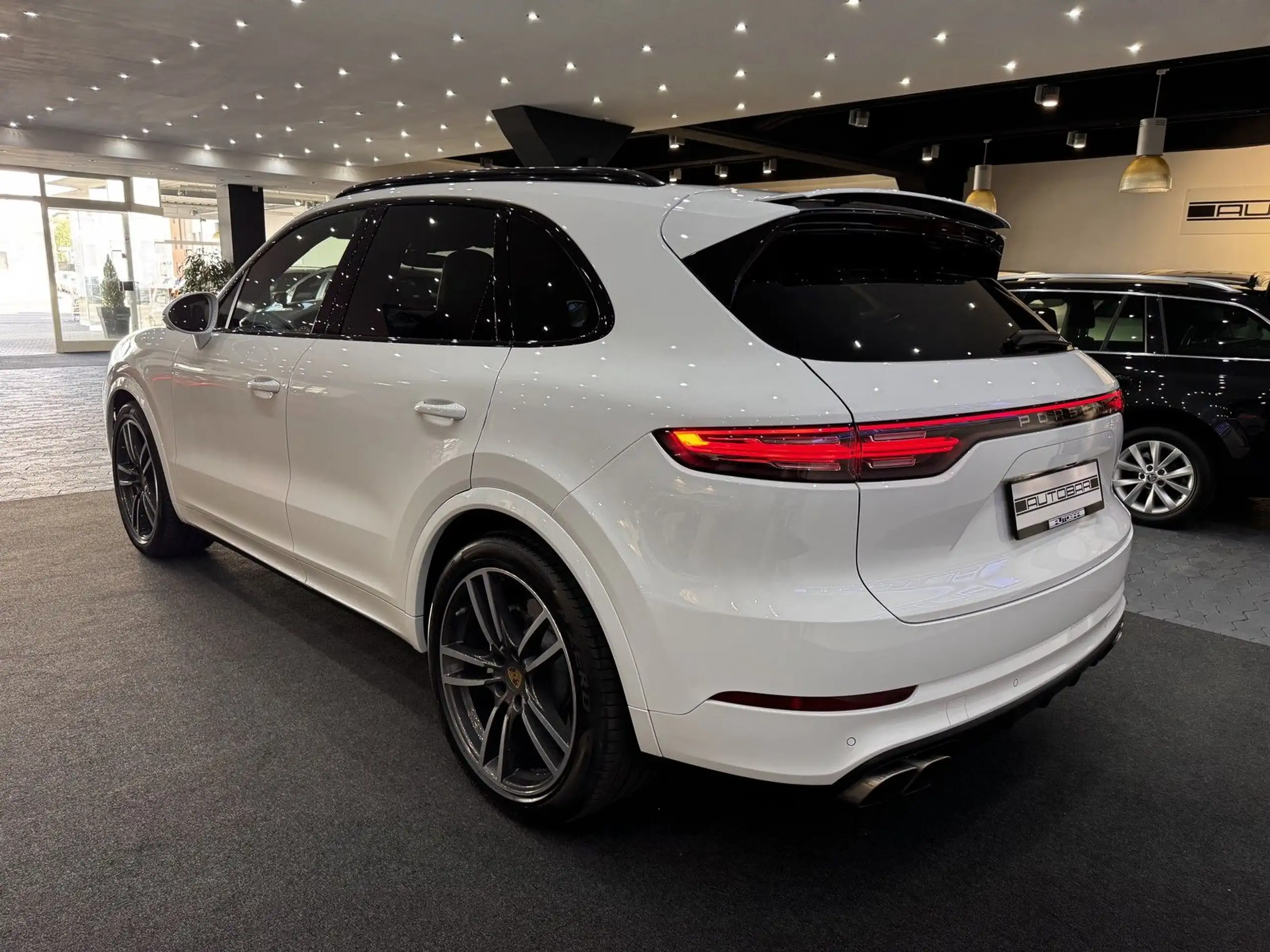 Porsche - Cayenne