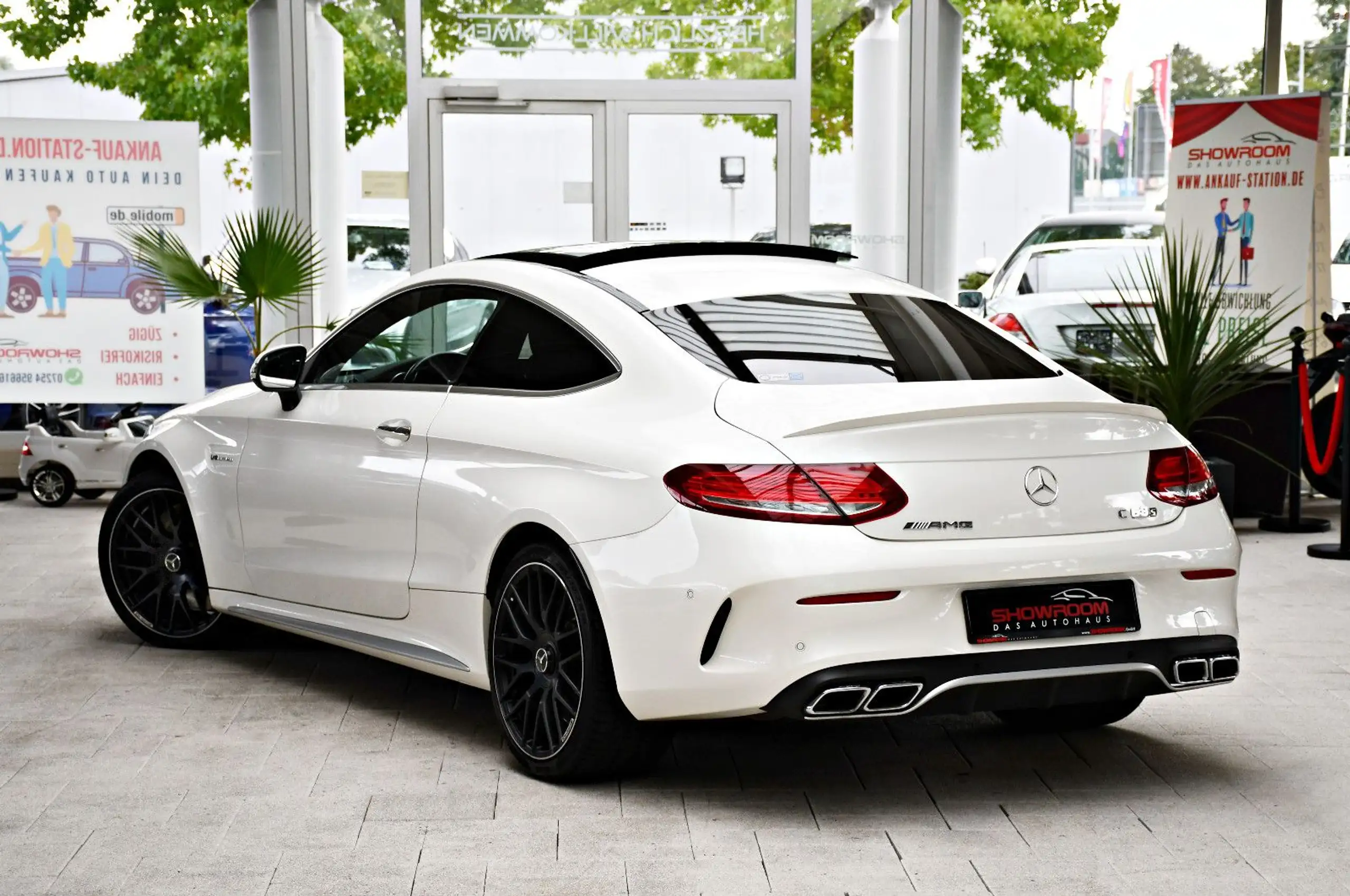 Mercedes-Benz - C 63 AMG