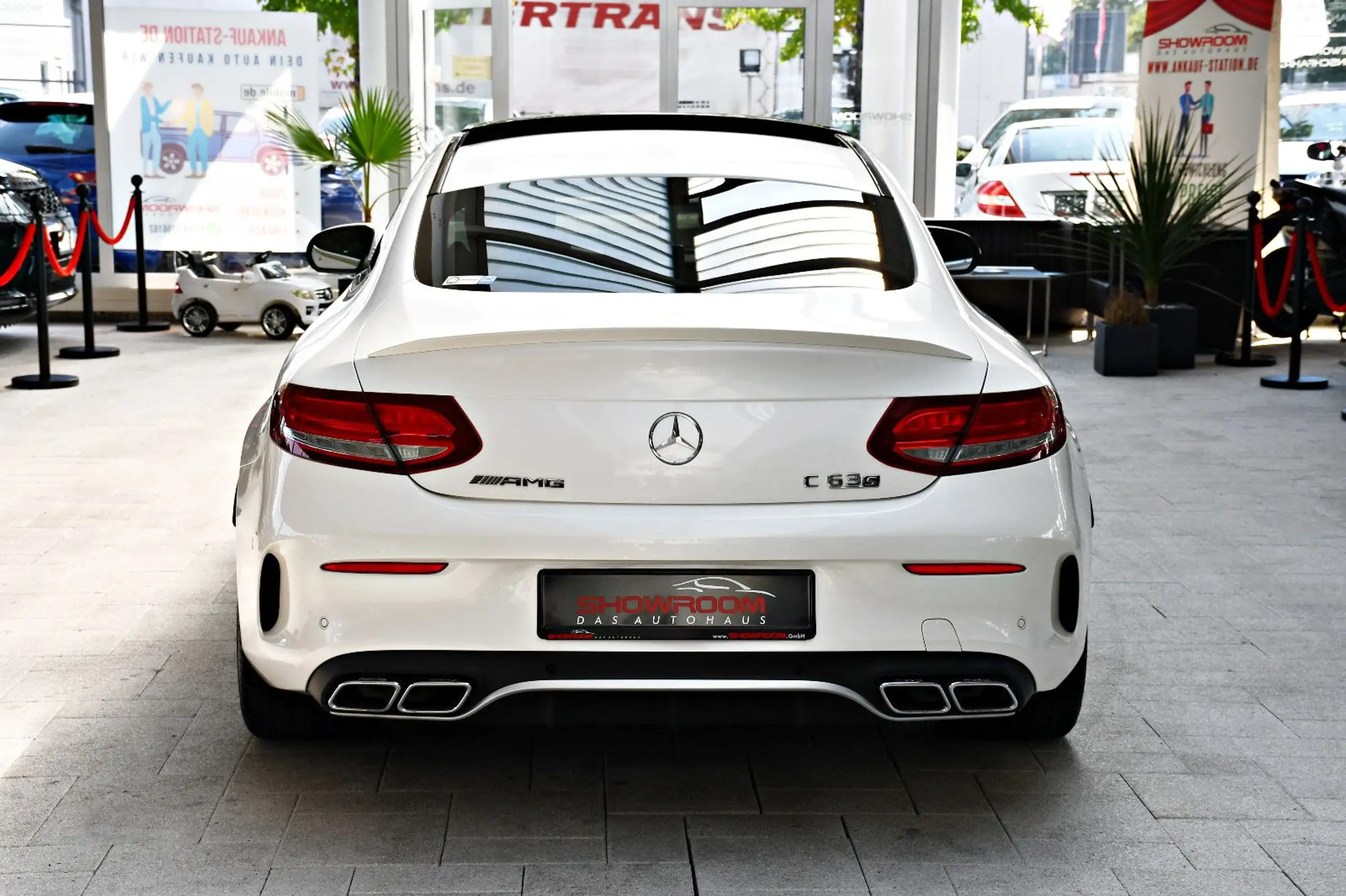 Mercedes-Benz - C 63 AMG