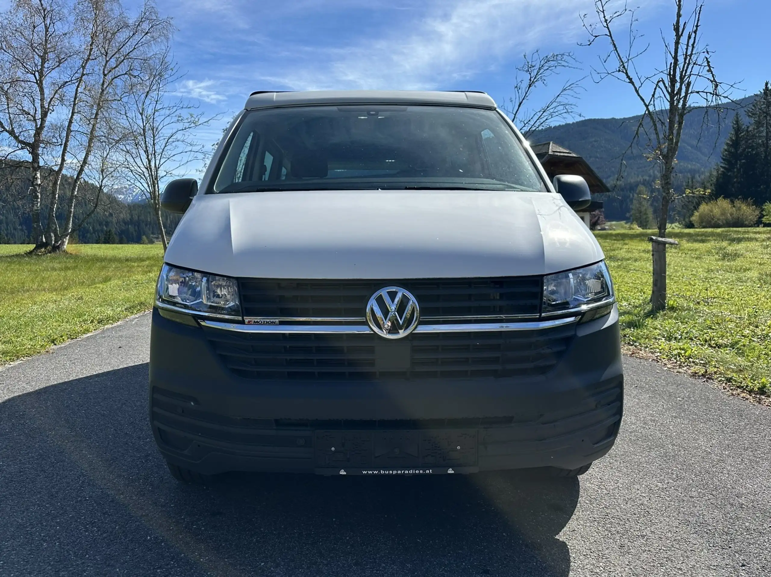 Volkswagen - T6 California