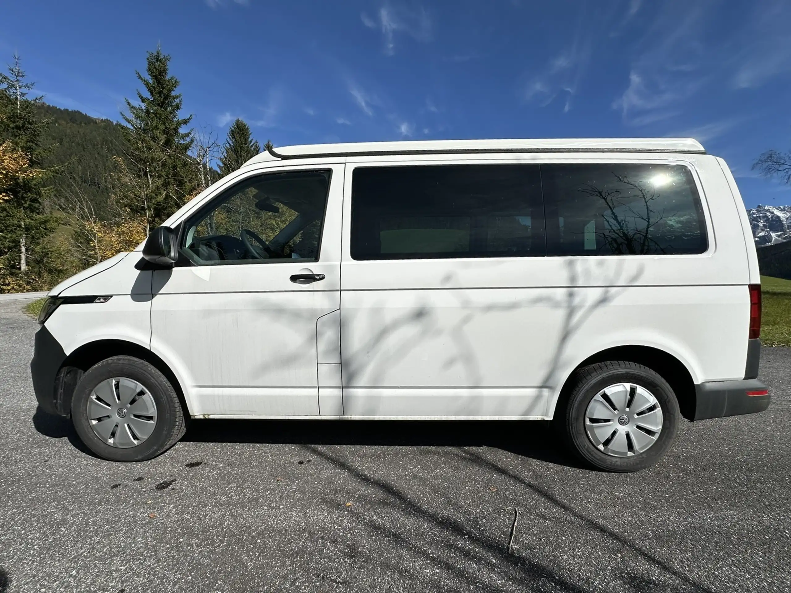 Volkswagen - T6 California