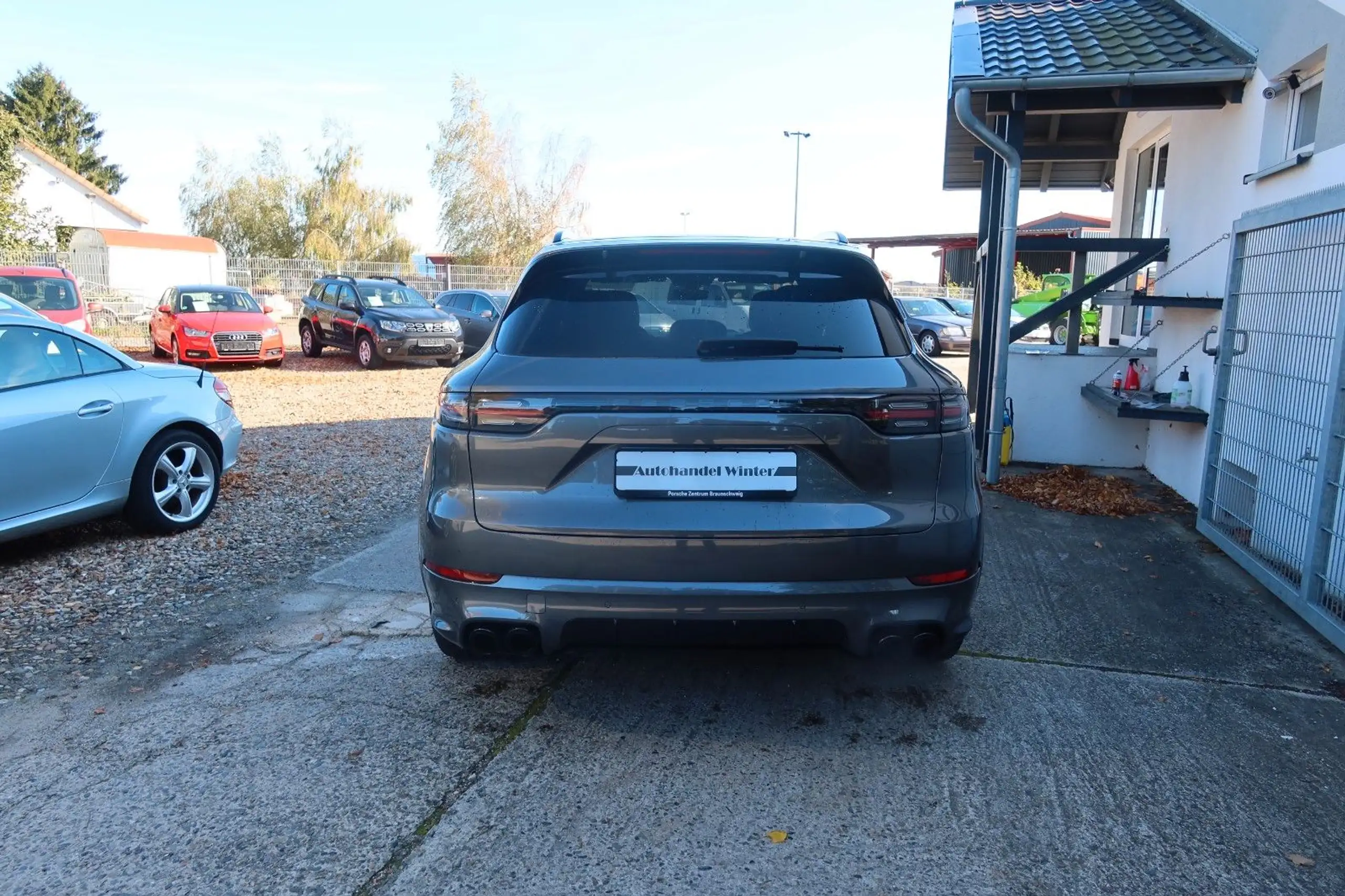 Porsche - Cayenne