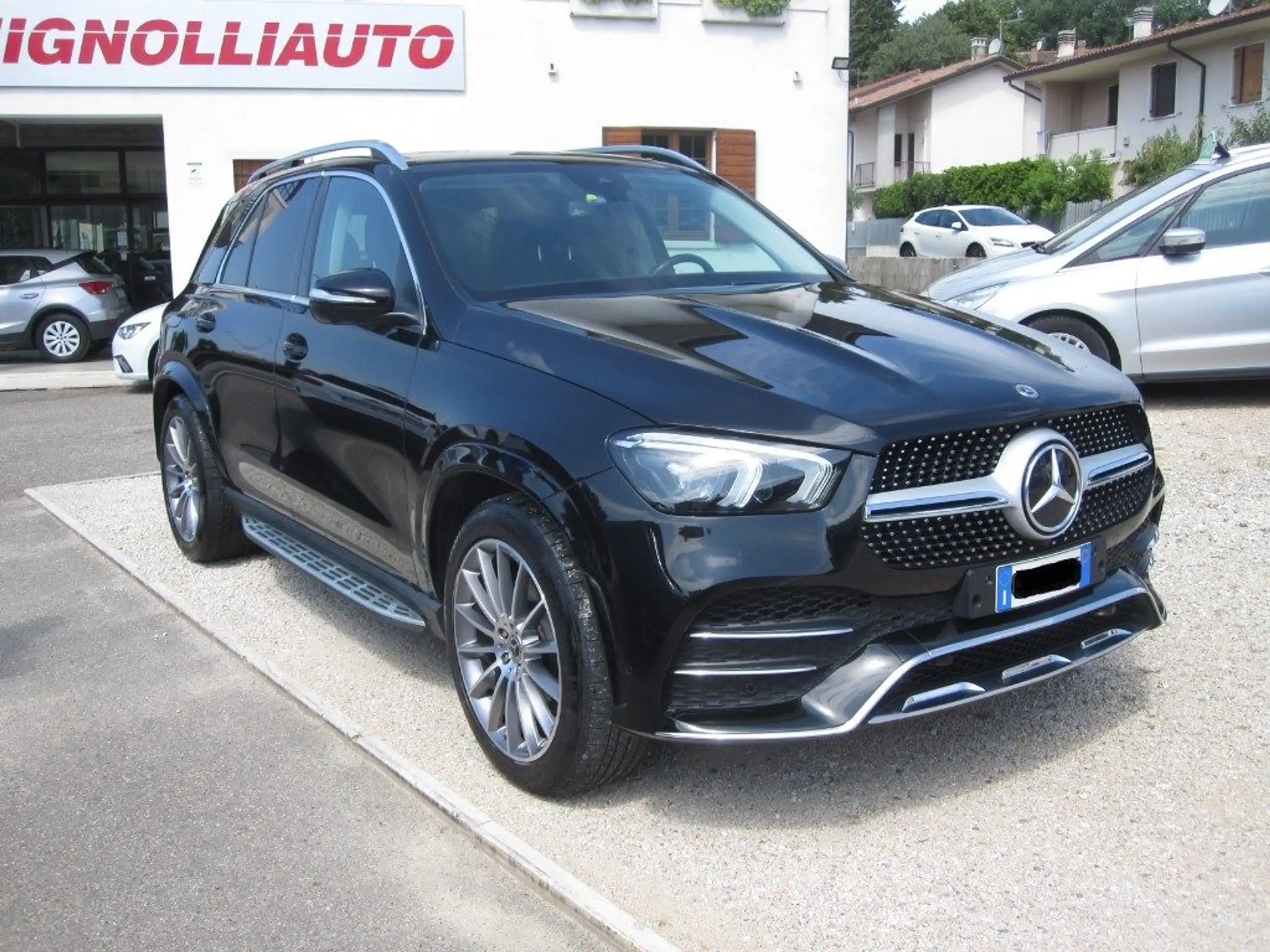 Mercedes-Benz - GLE 300