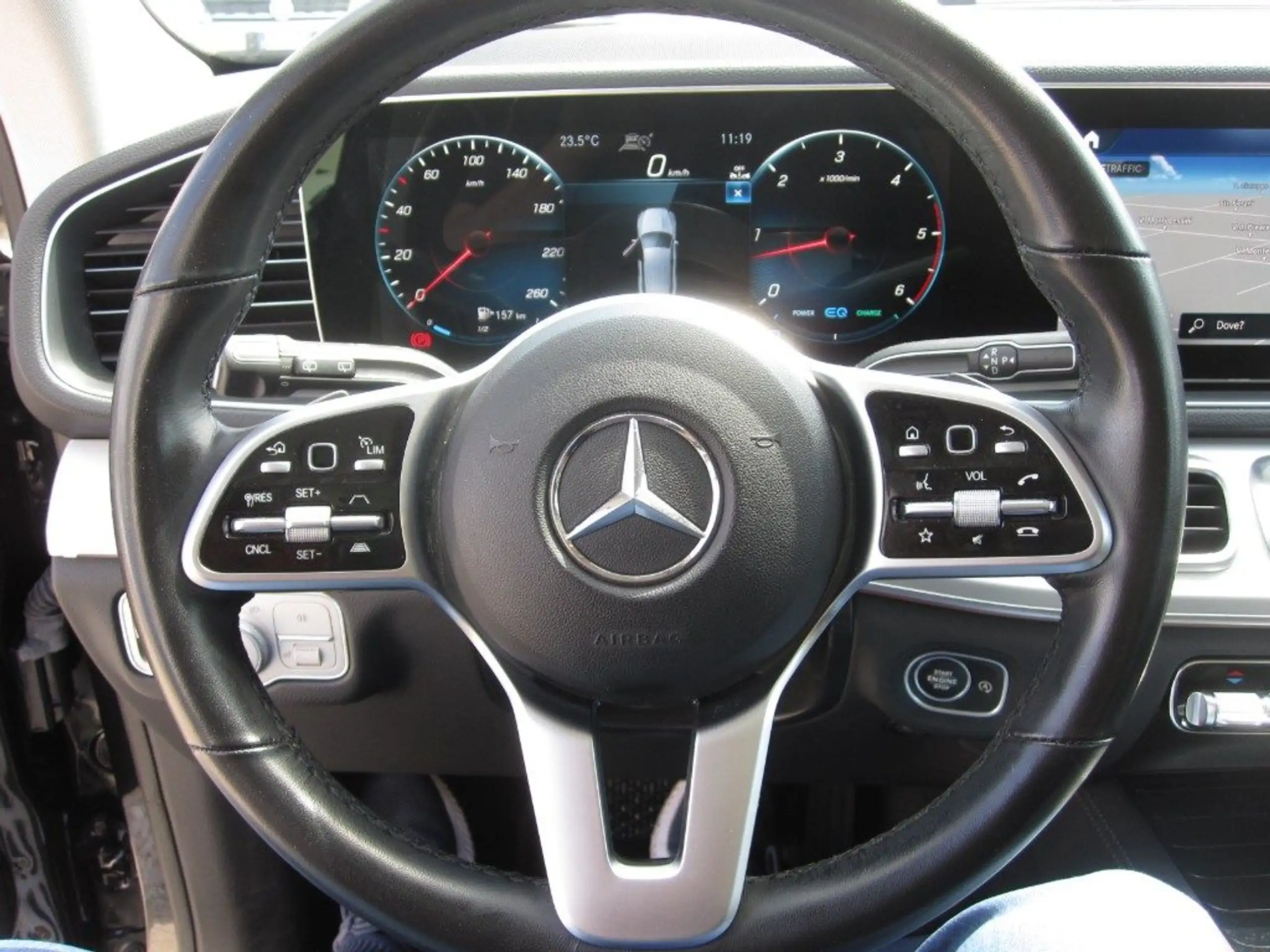 Mercedes-Benz - GLE 300