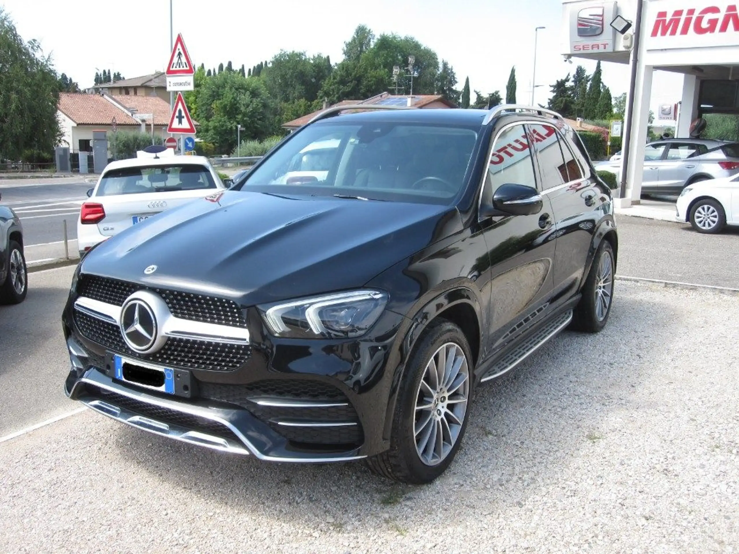 Mercedes-Benz - GLE 300