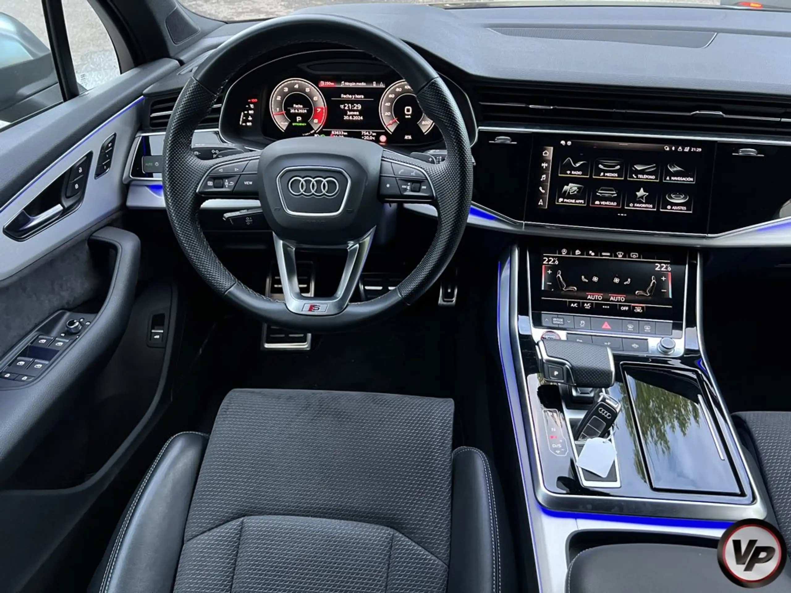 Audi - SQ7