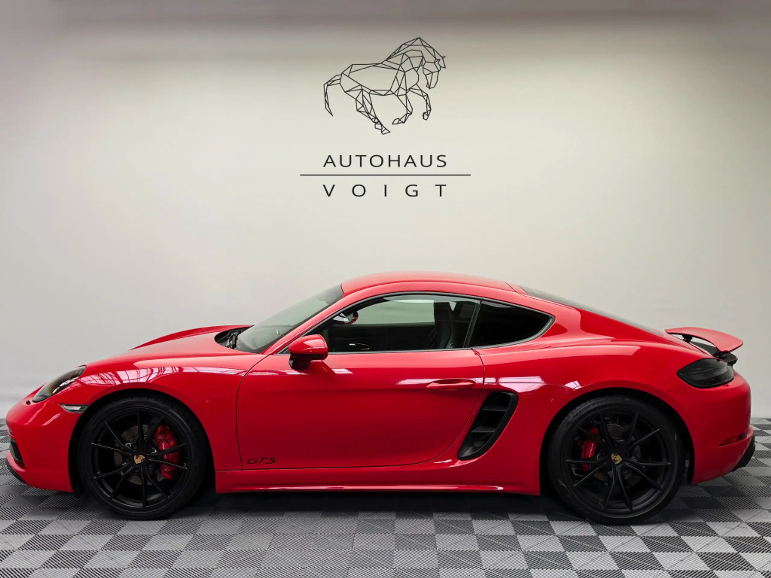 Porsche - Cayman