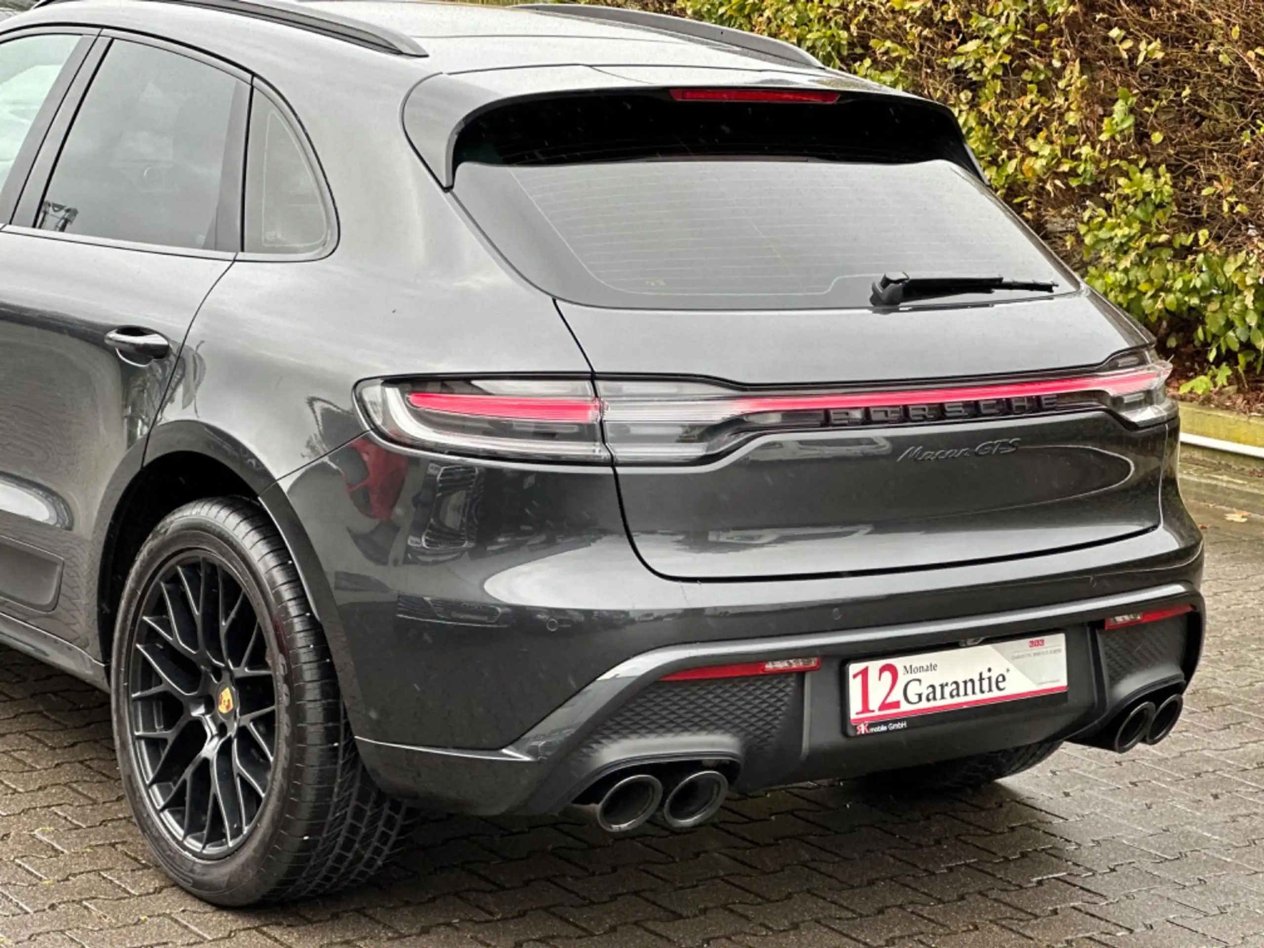 Porsche - Macan