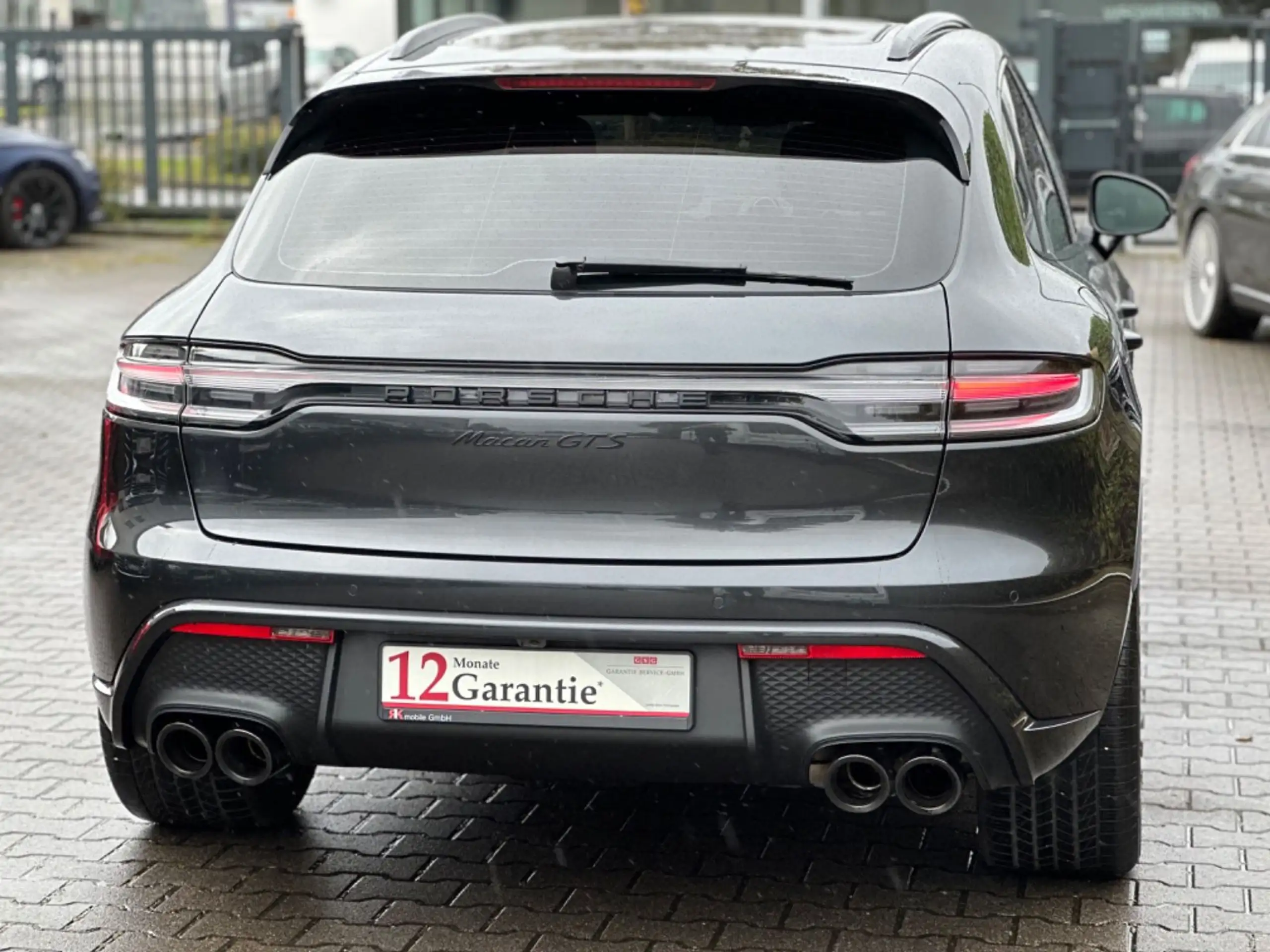 Porsche - Macan