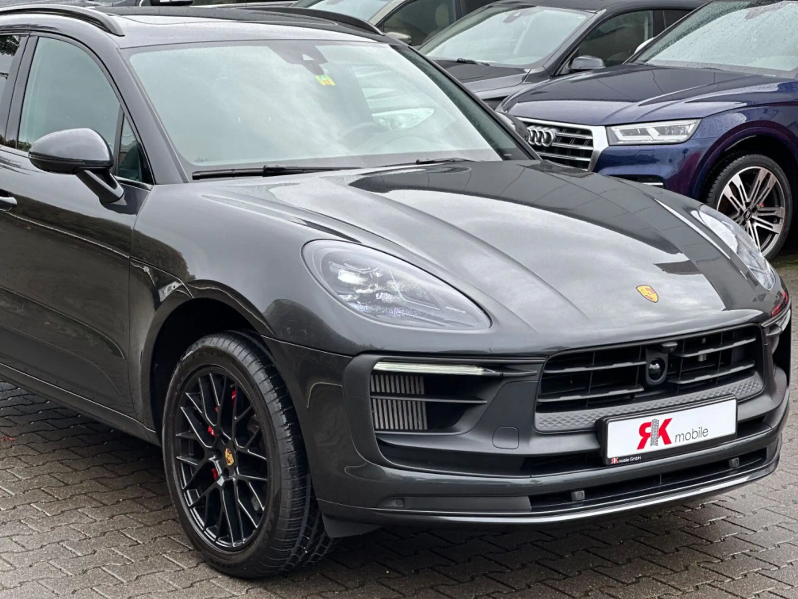 Porsche - Macan