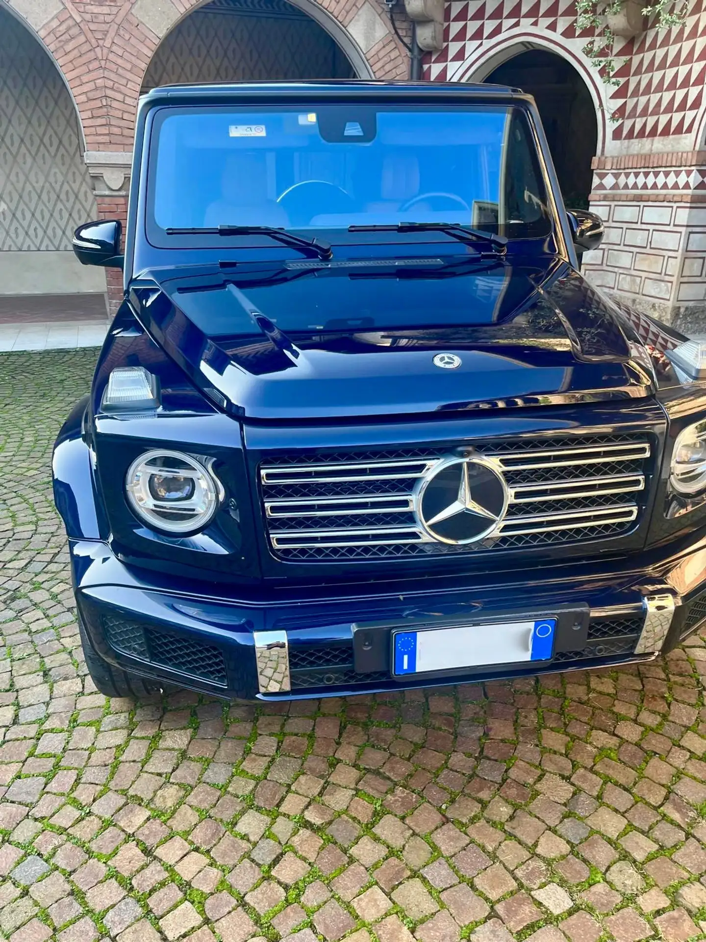 Mercedes-Benz - G 500