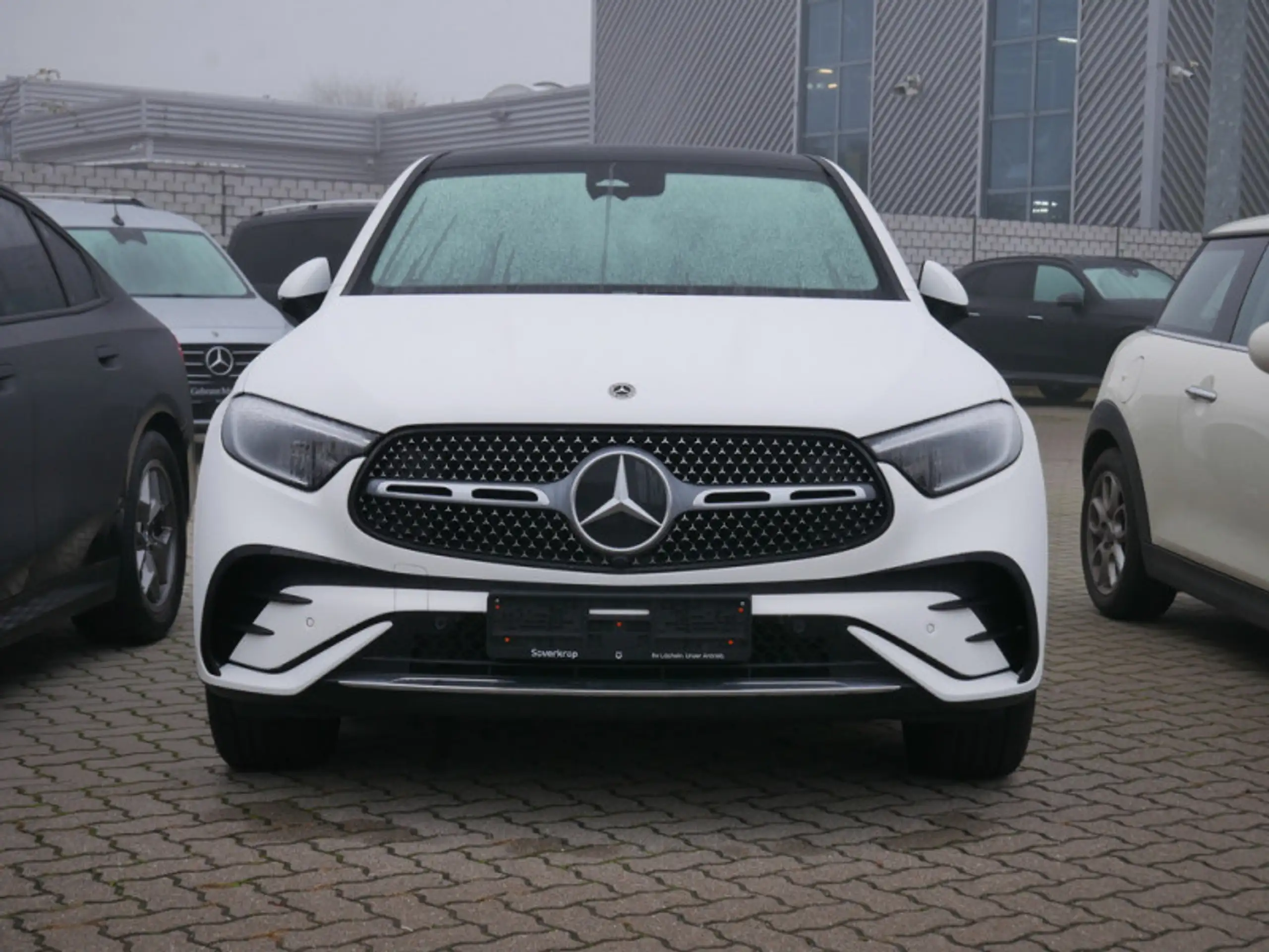 Mercedes-Benz - GLC 300