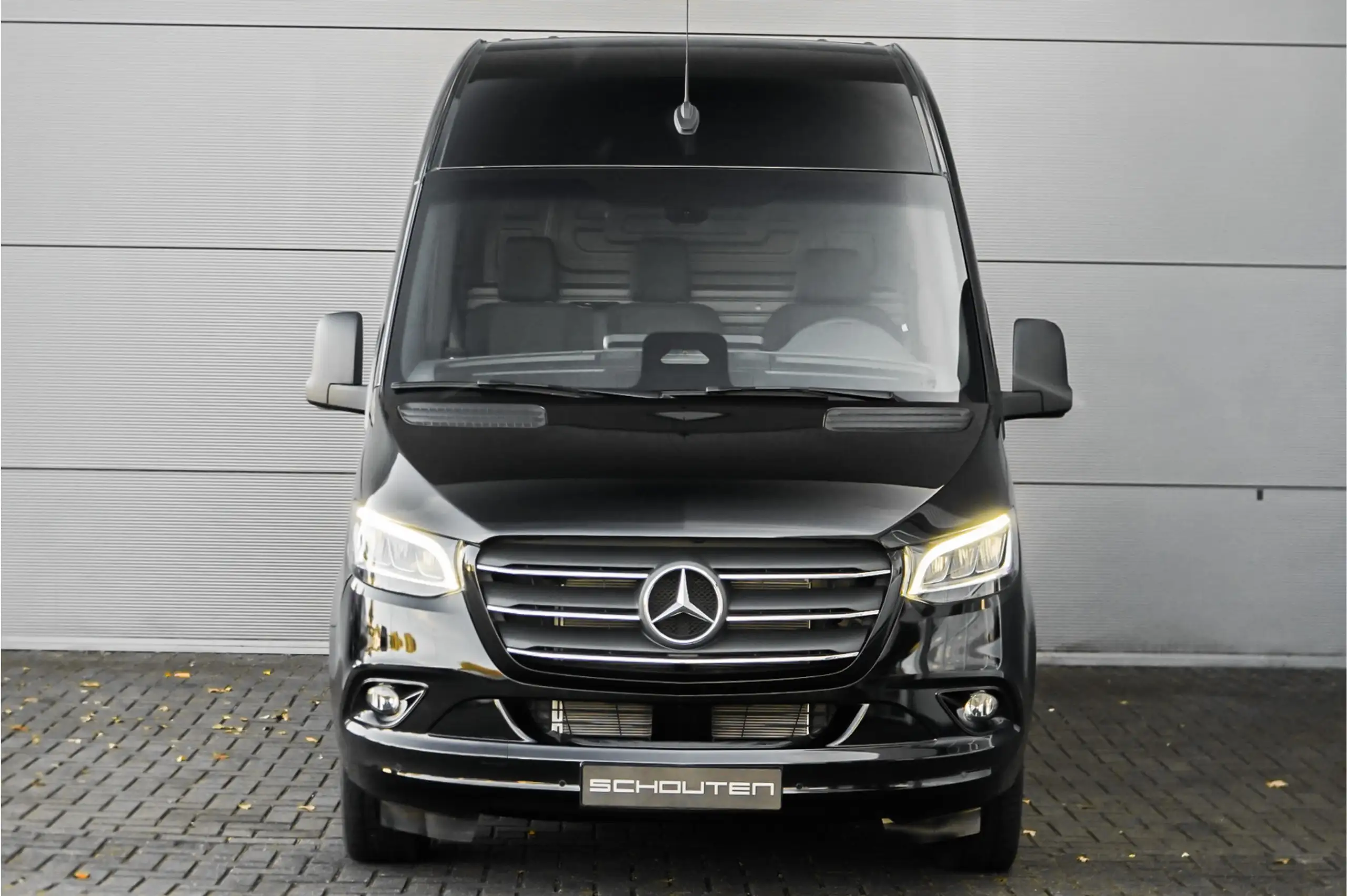 Mercedes-Benz - Sprinter