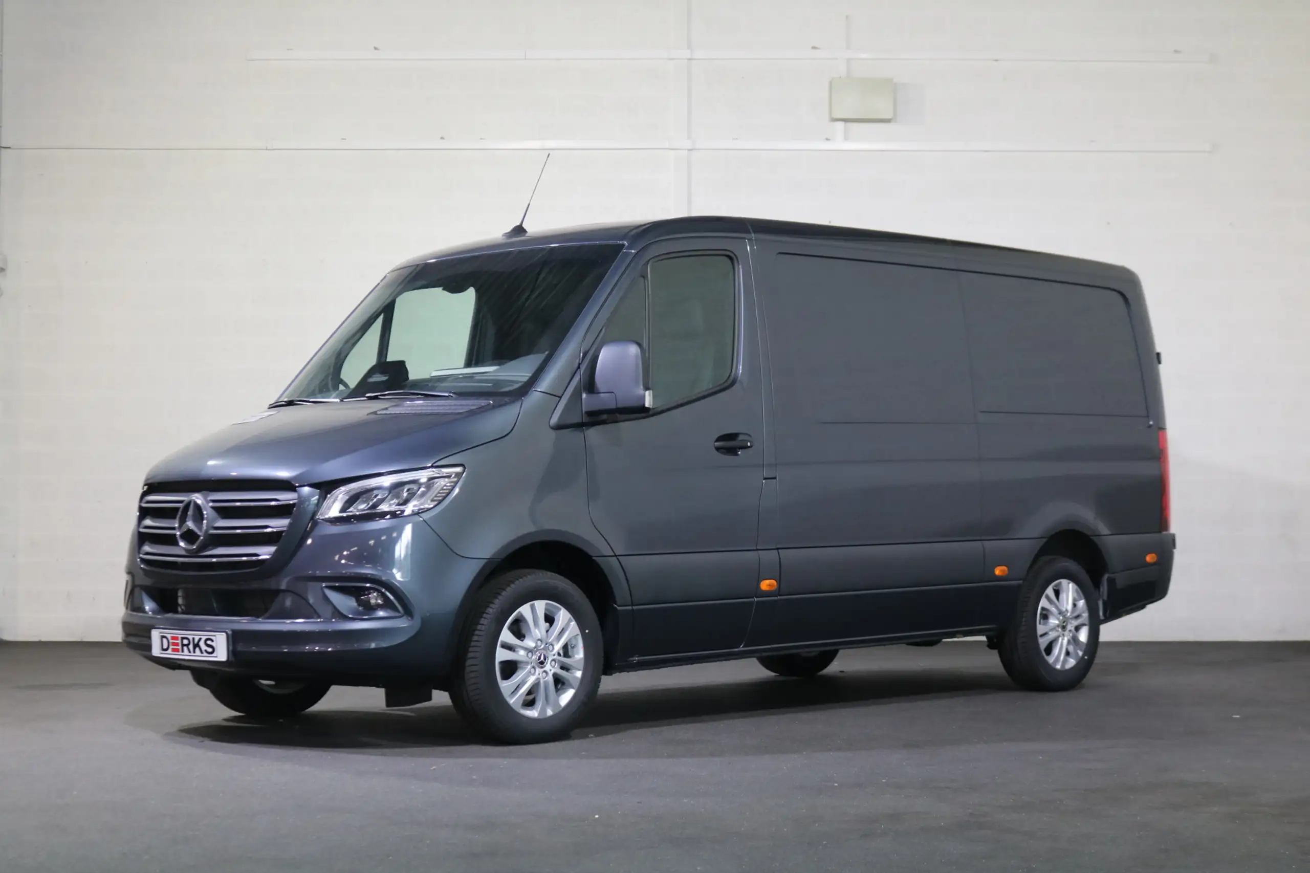 Mercedes-Benz - Sprinter