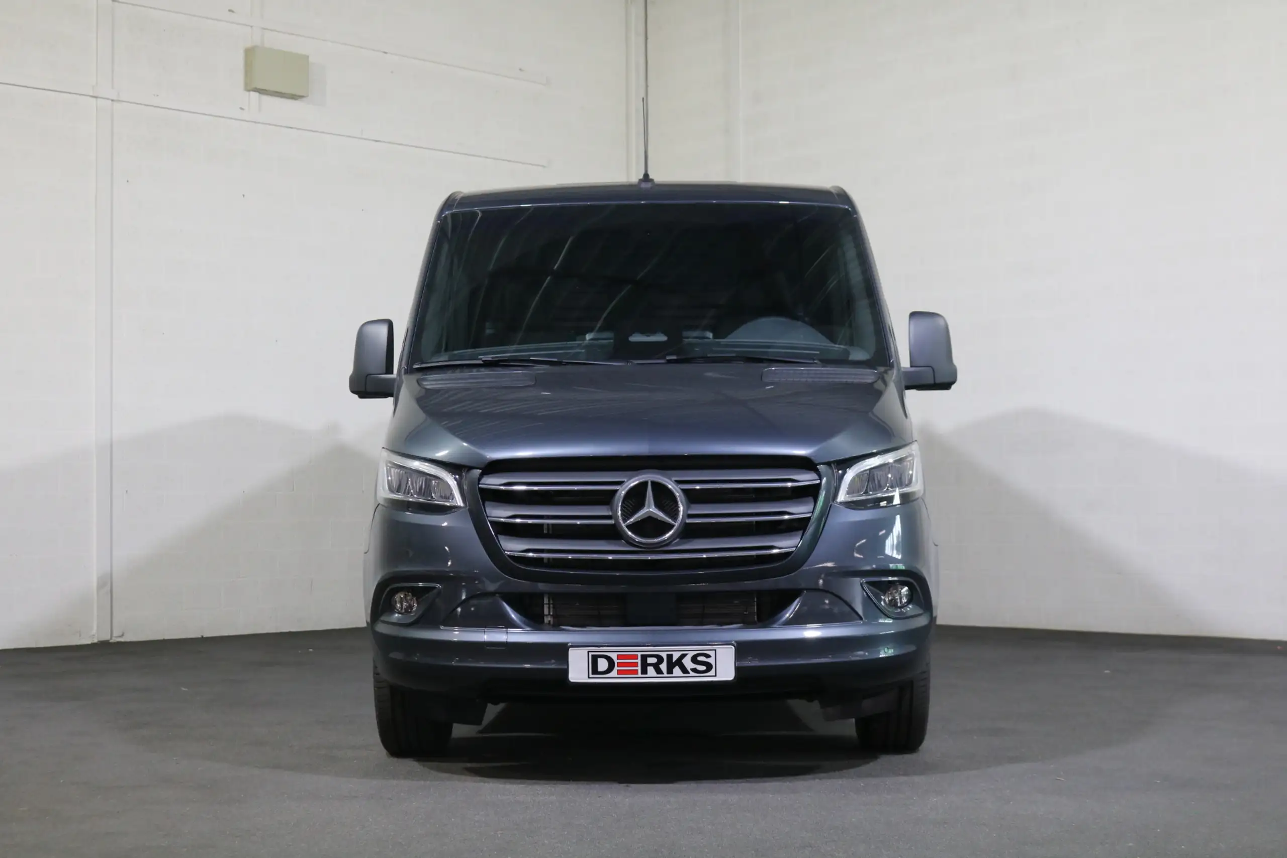 Mercedes-Benz - Sprinter