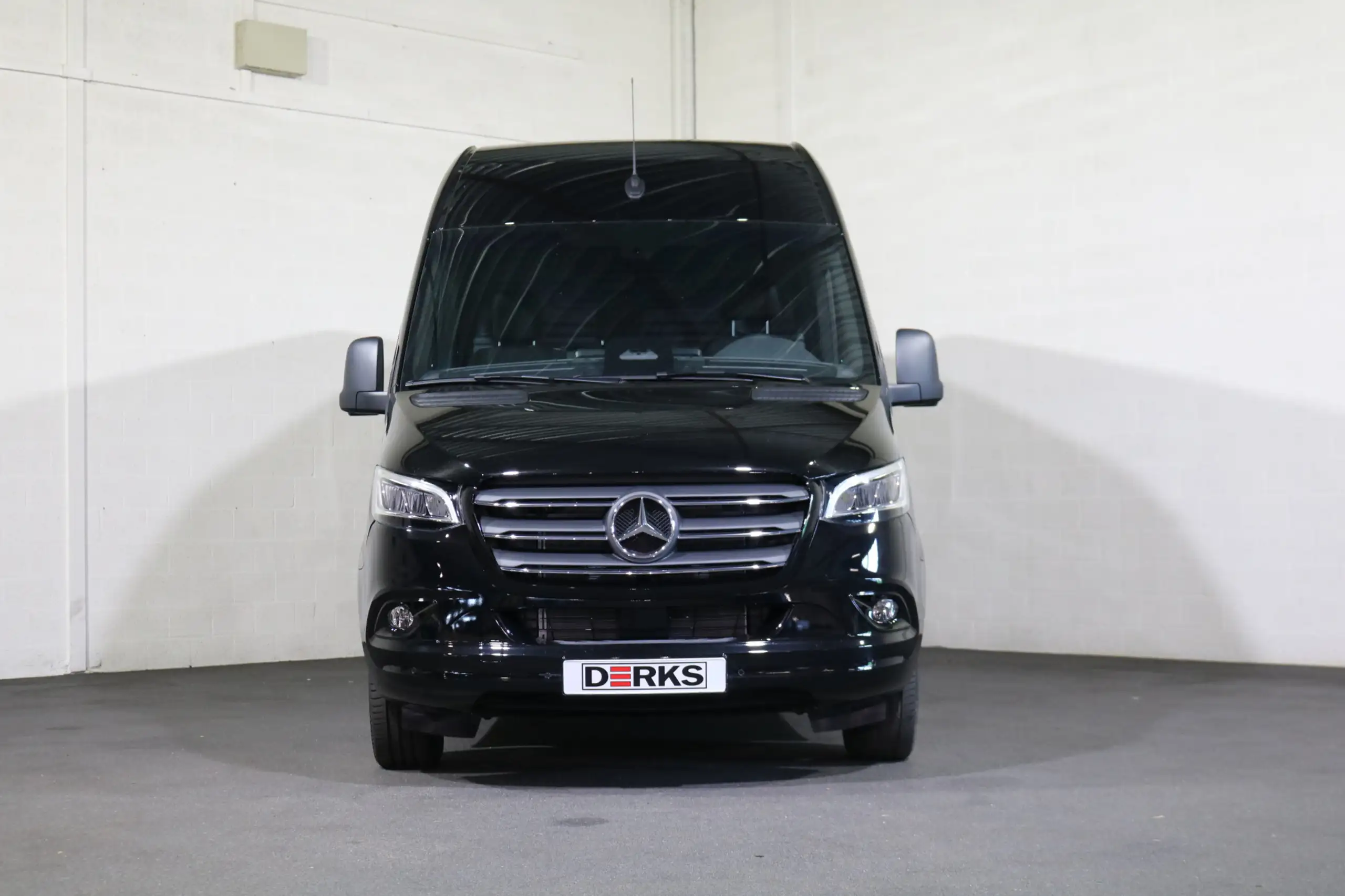 Mercedes-Benz - Sprinter