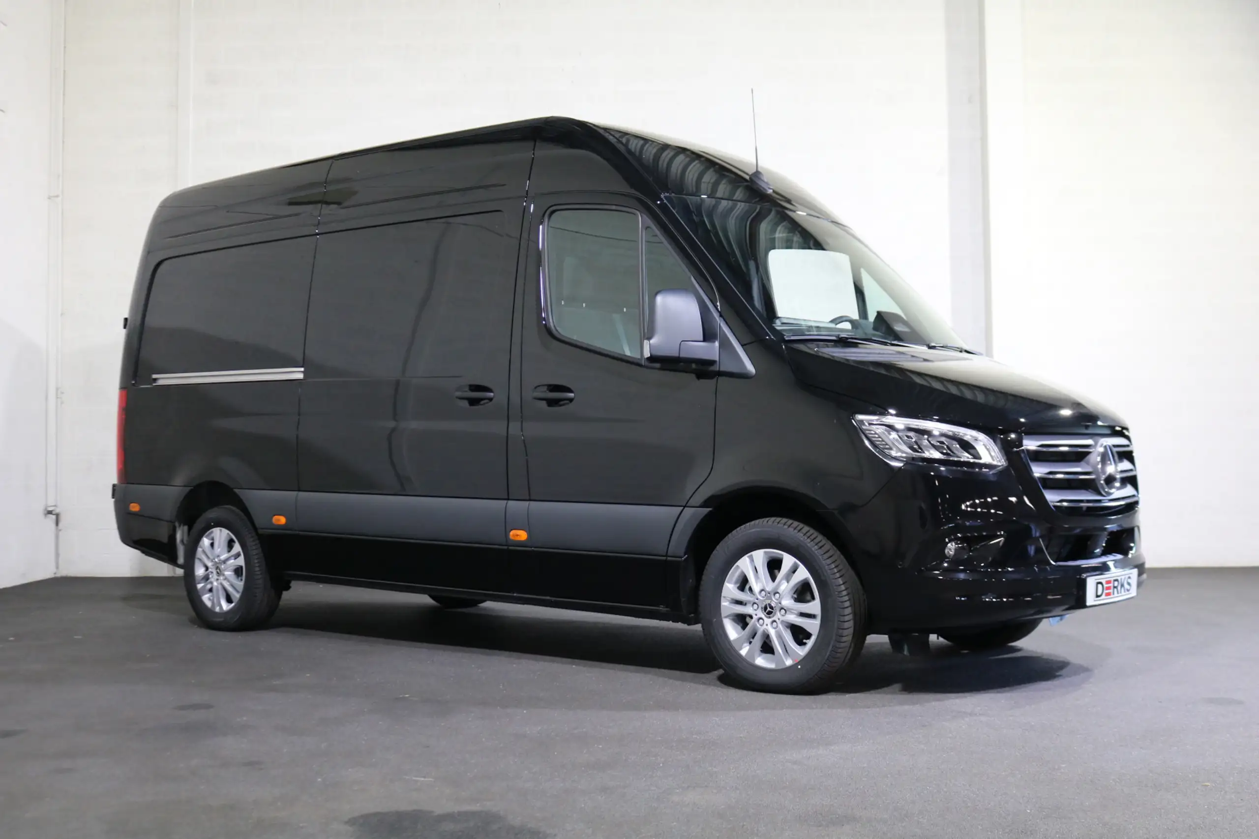 Mercedes-Benz - Sprinter