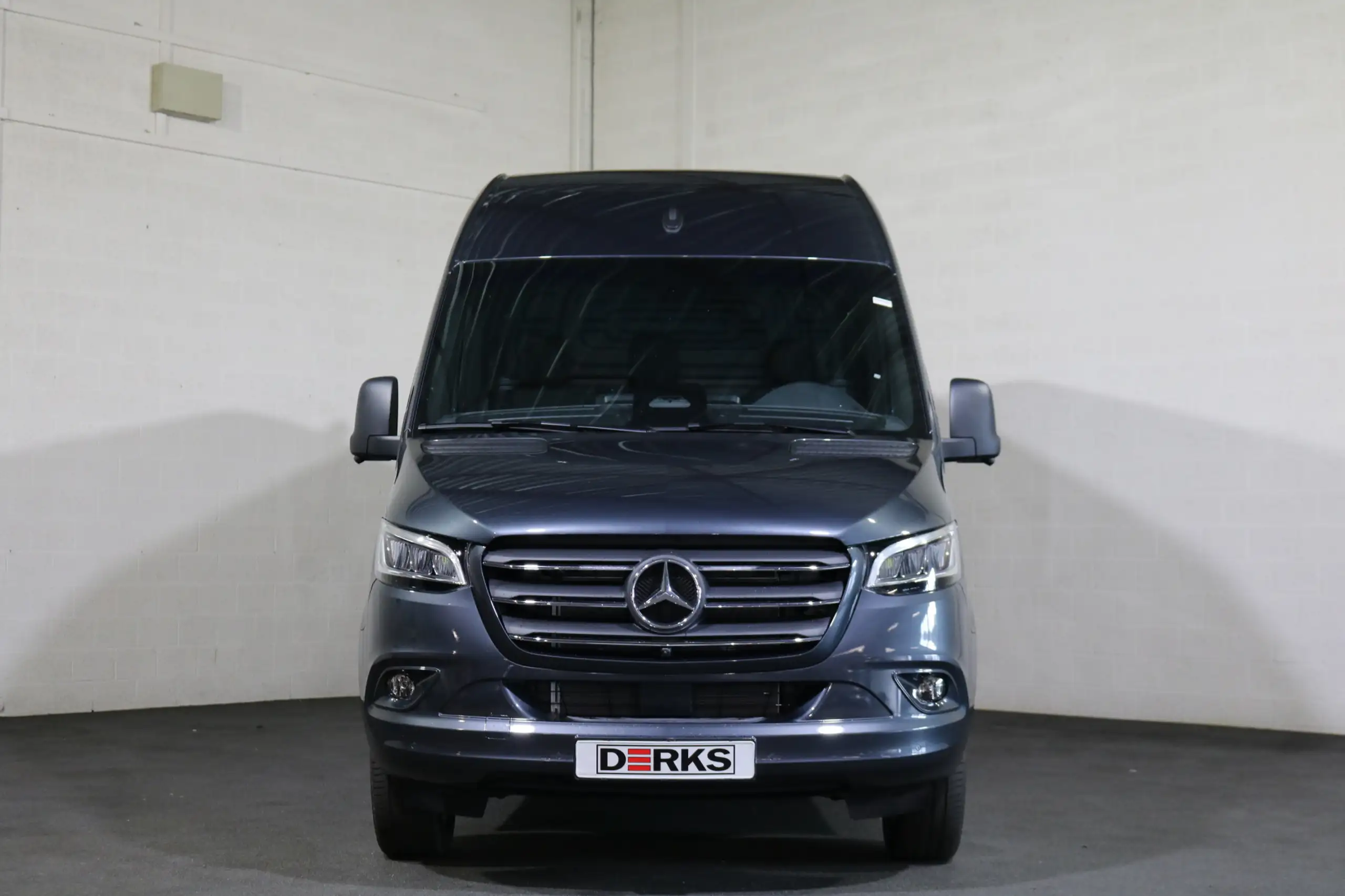 Mercedes-Benz - Sprinter