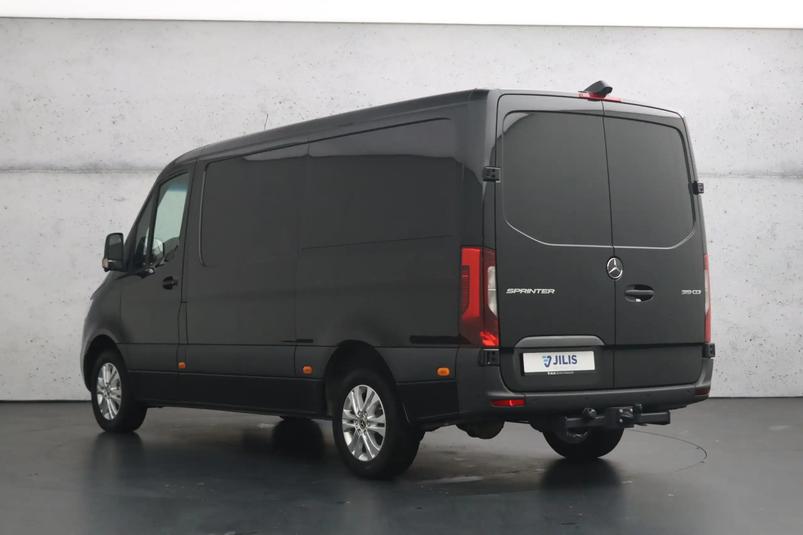 Mercedes-Benz - Sprinter