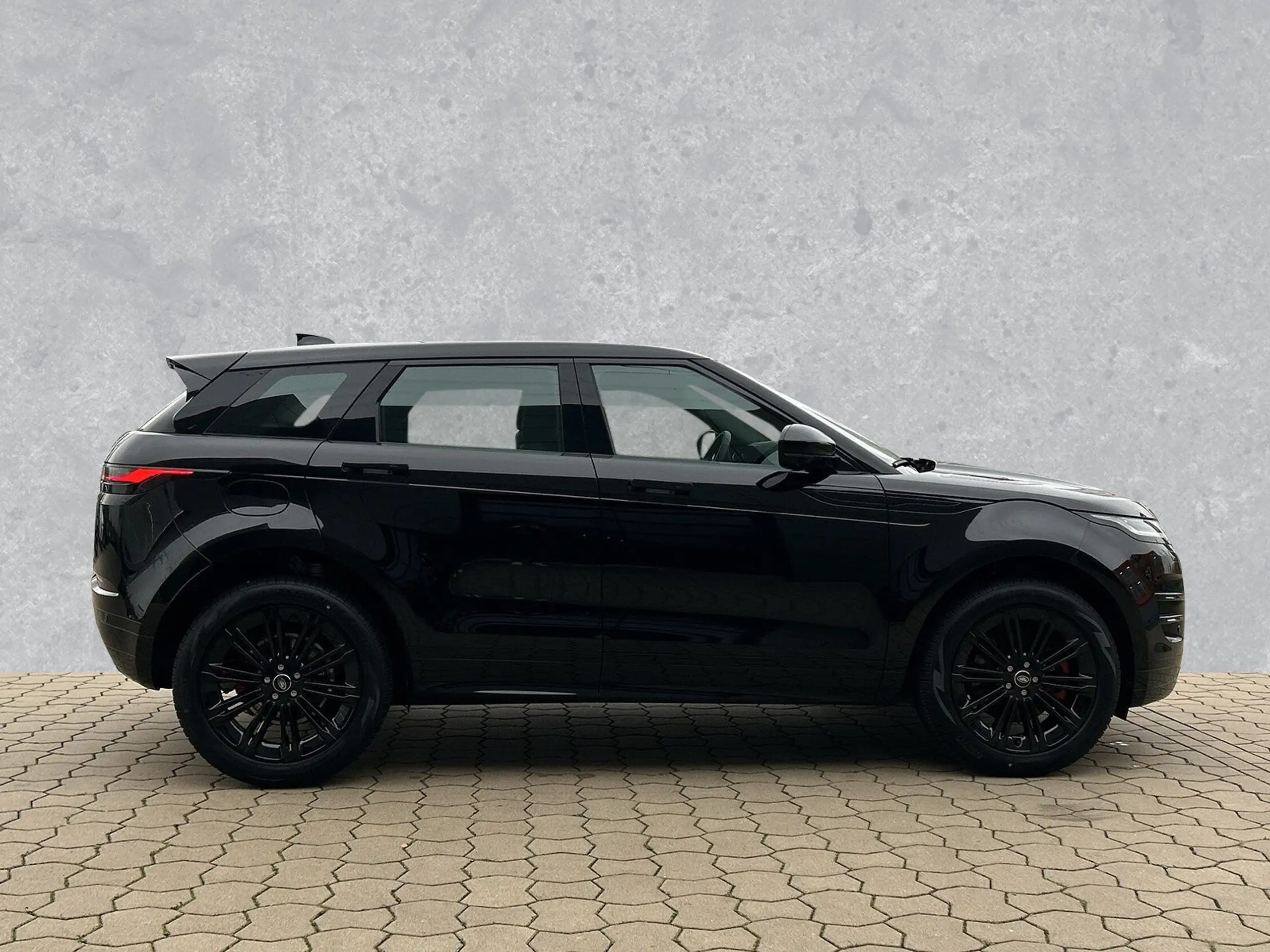 Land Rover - Range Rover Evoque