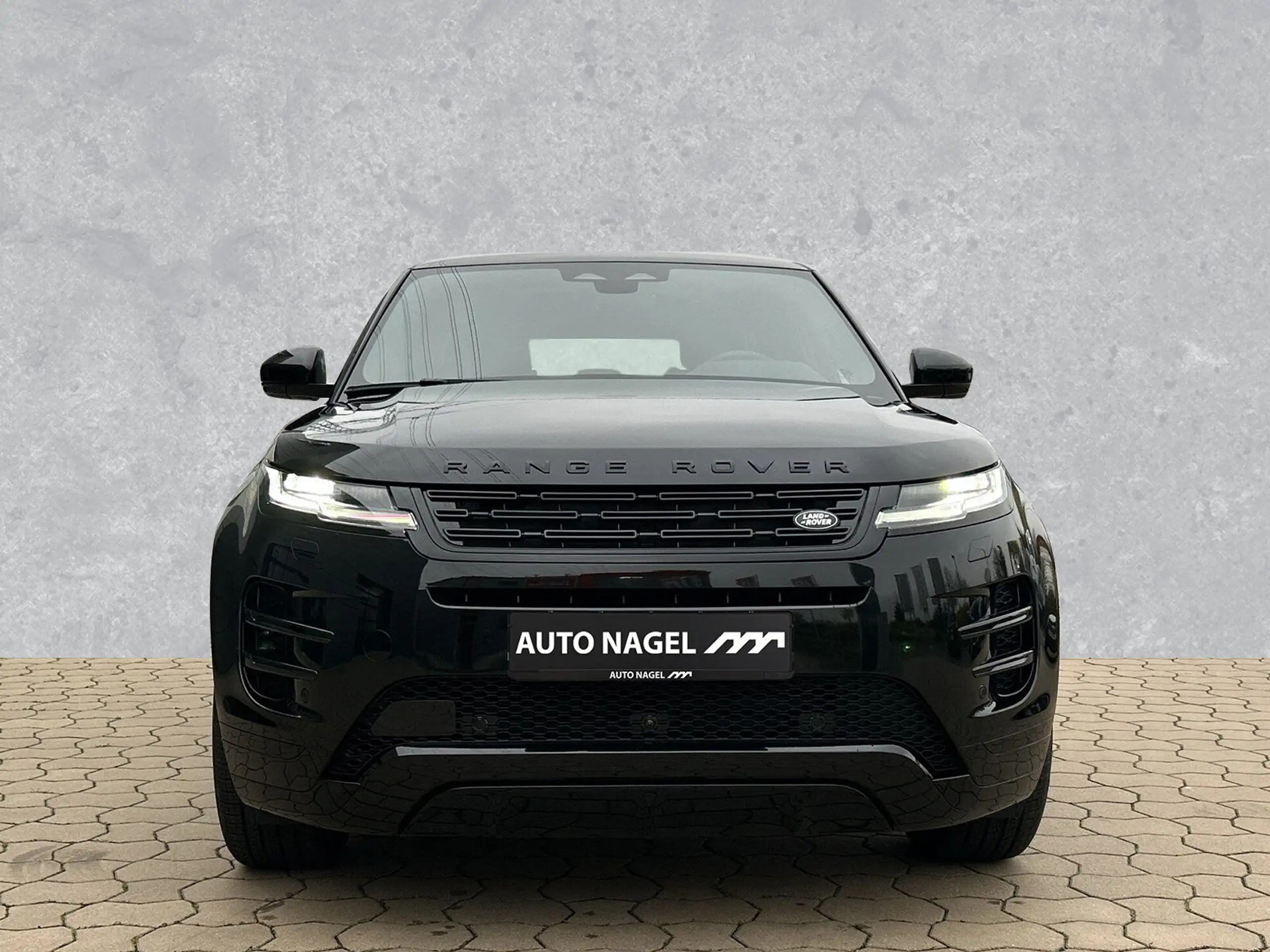 Land Rover - Range Rover Evoque