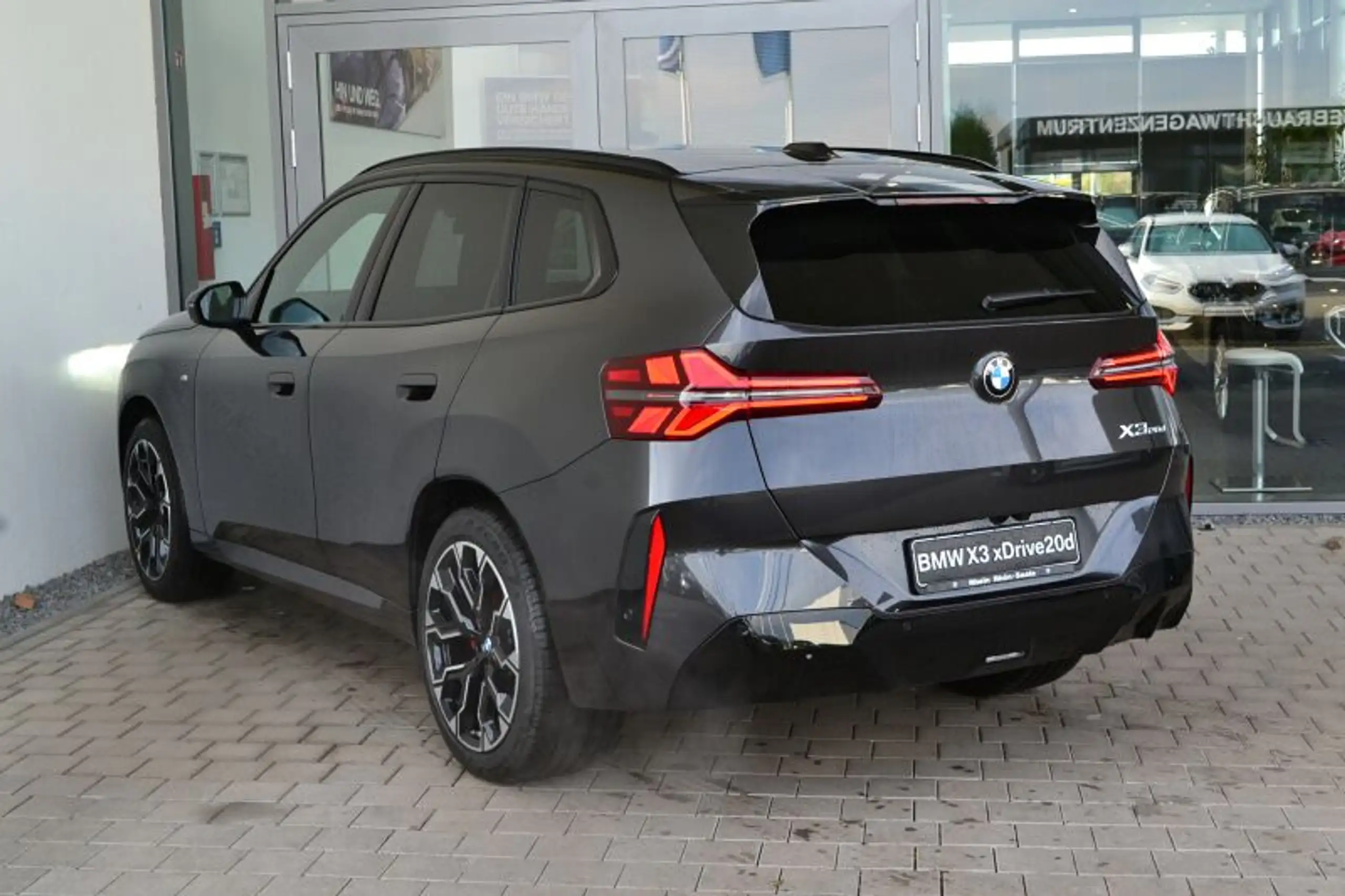 BMW - X3