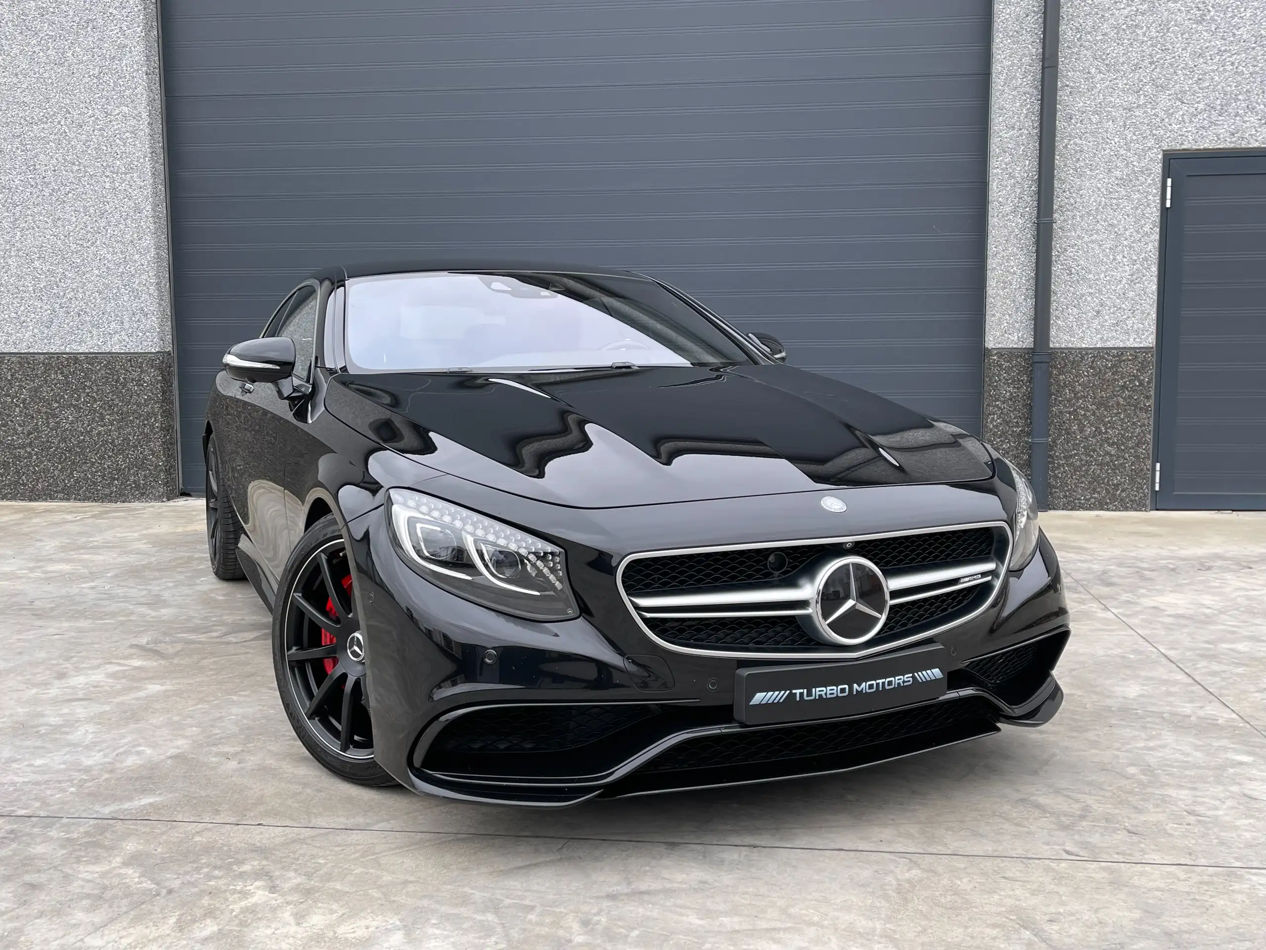 Mercedes-Benz - S 63 AMG