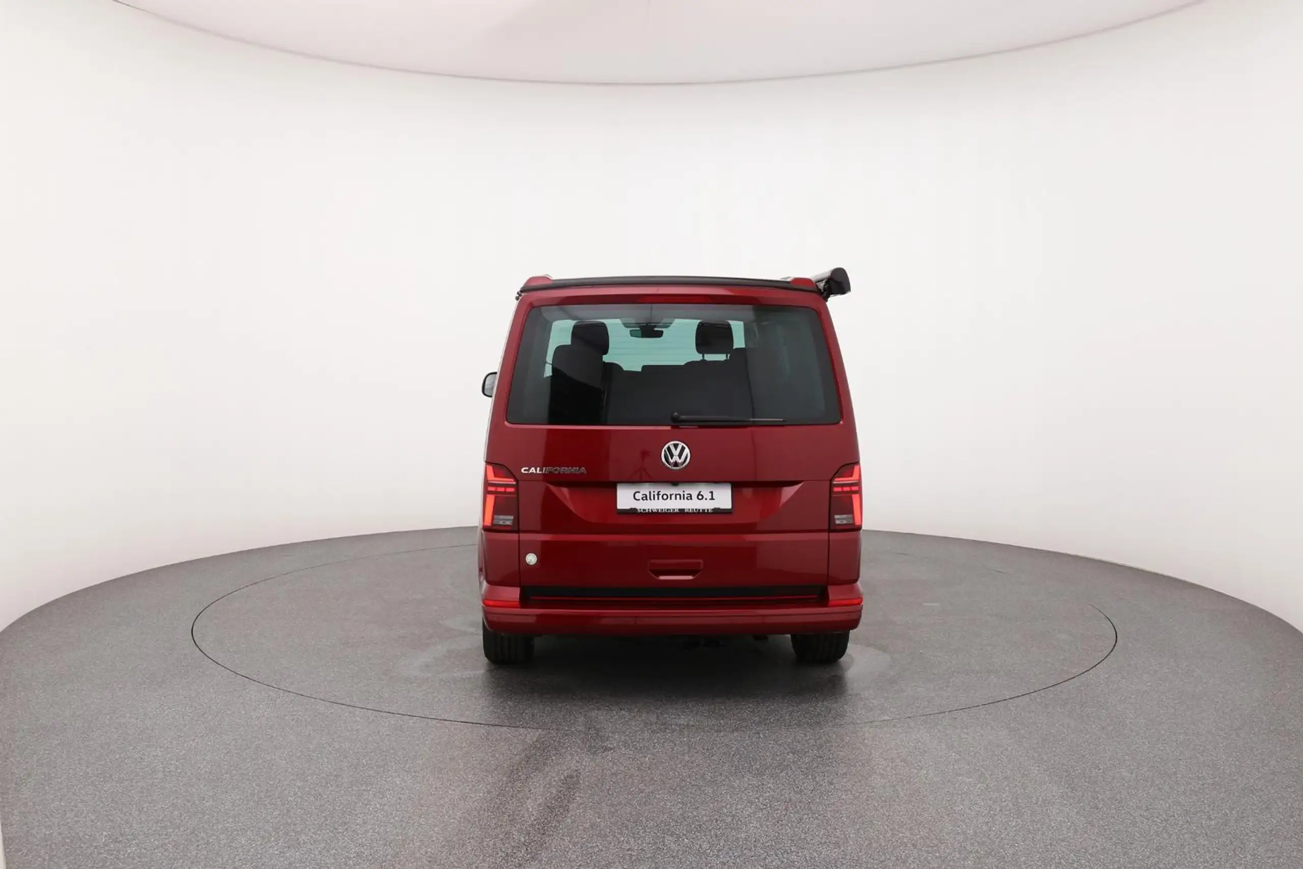 Volkswagen - T6.1 California