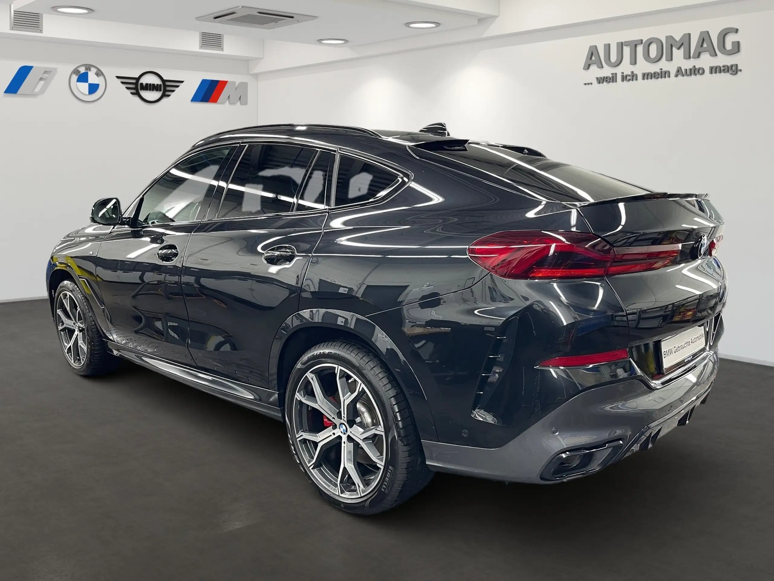 BMW - X6