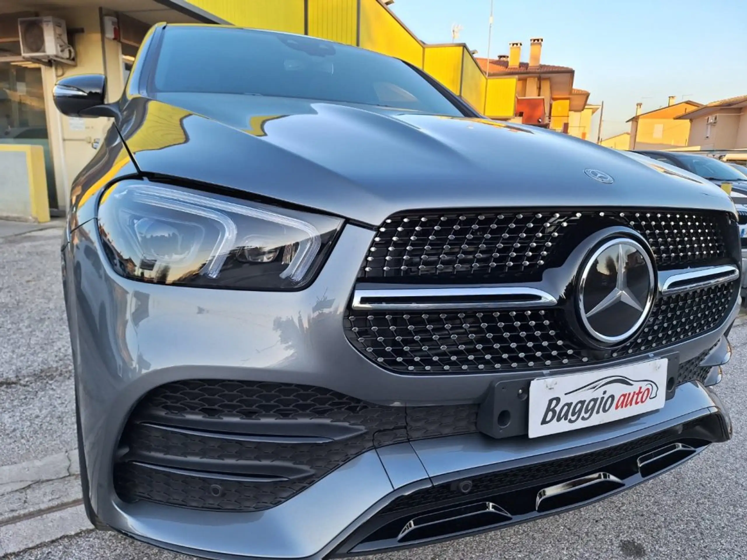 Mercedes-Benz - GLE 350